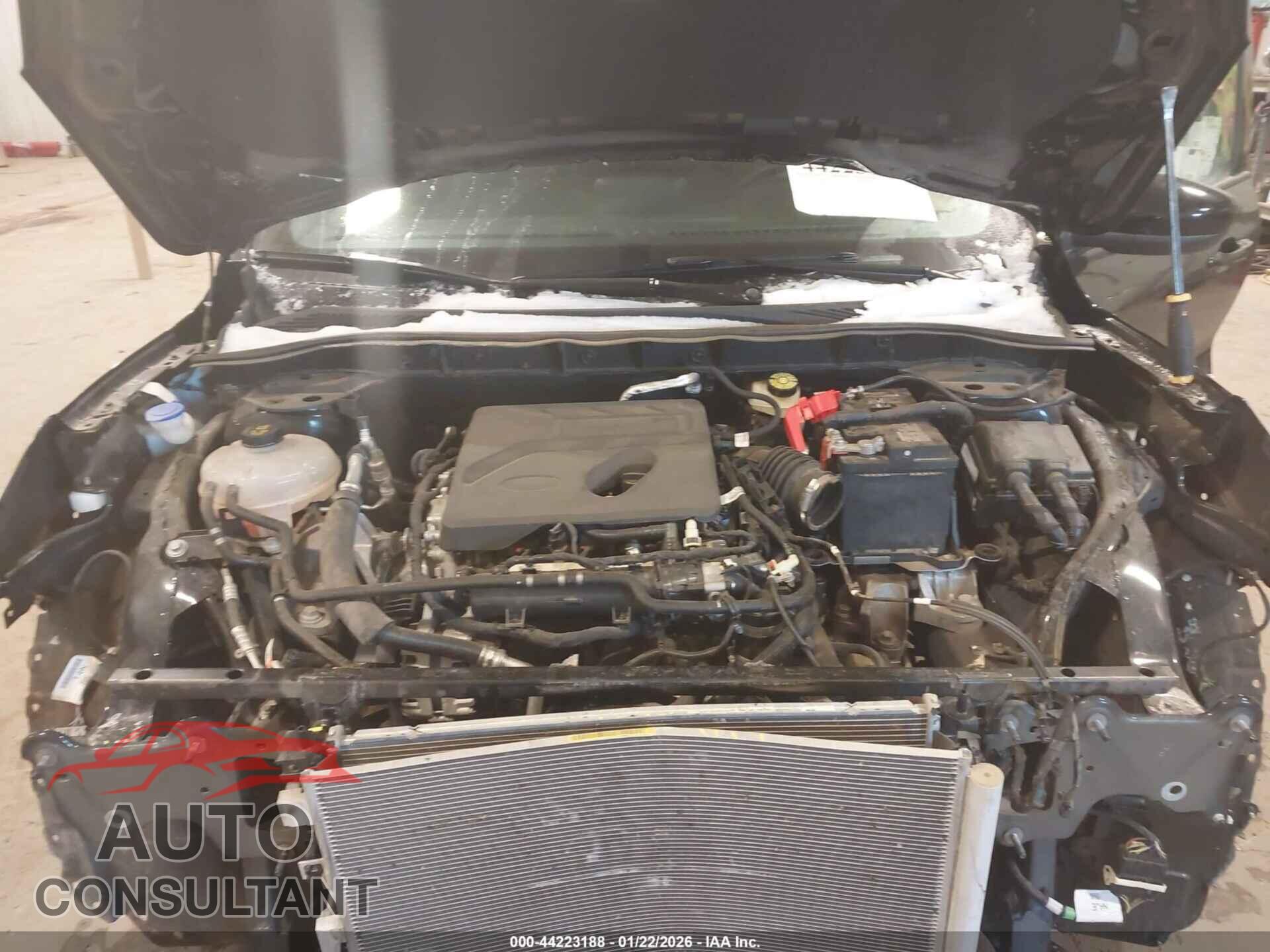 FORD ESCAPE 2020 - 1FMCU9G60LUA35100