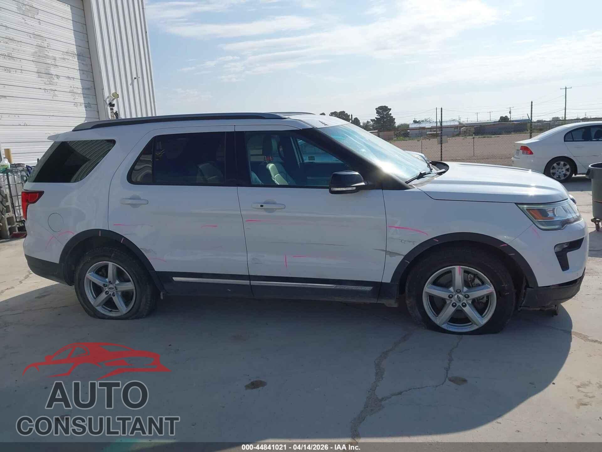 FORD EXPLORER 2018 - 1FM5K7D88JGB65002