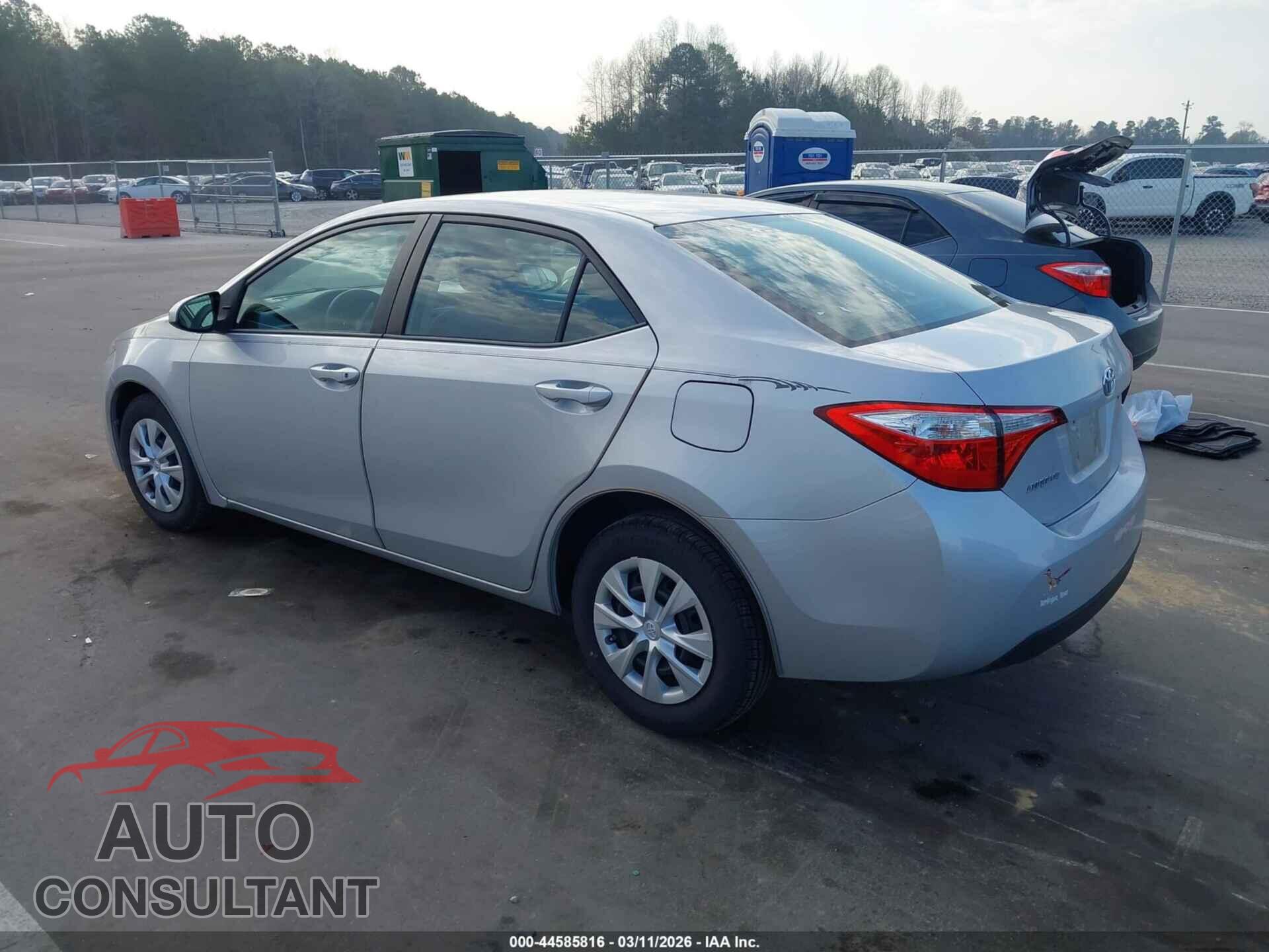 TOYOTA COROLLA 2015 - 2T1BURHE7FC334591
