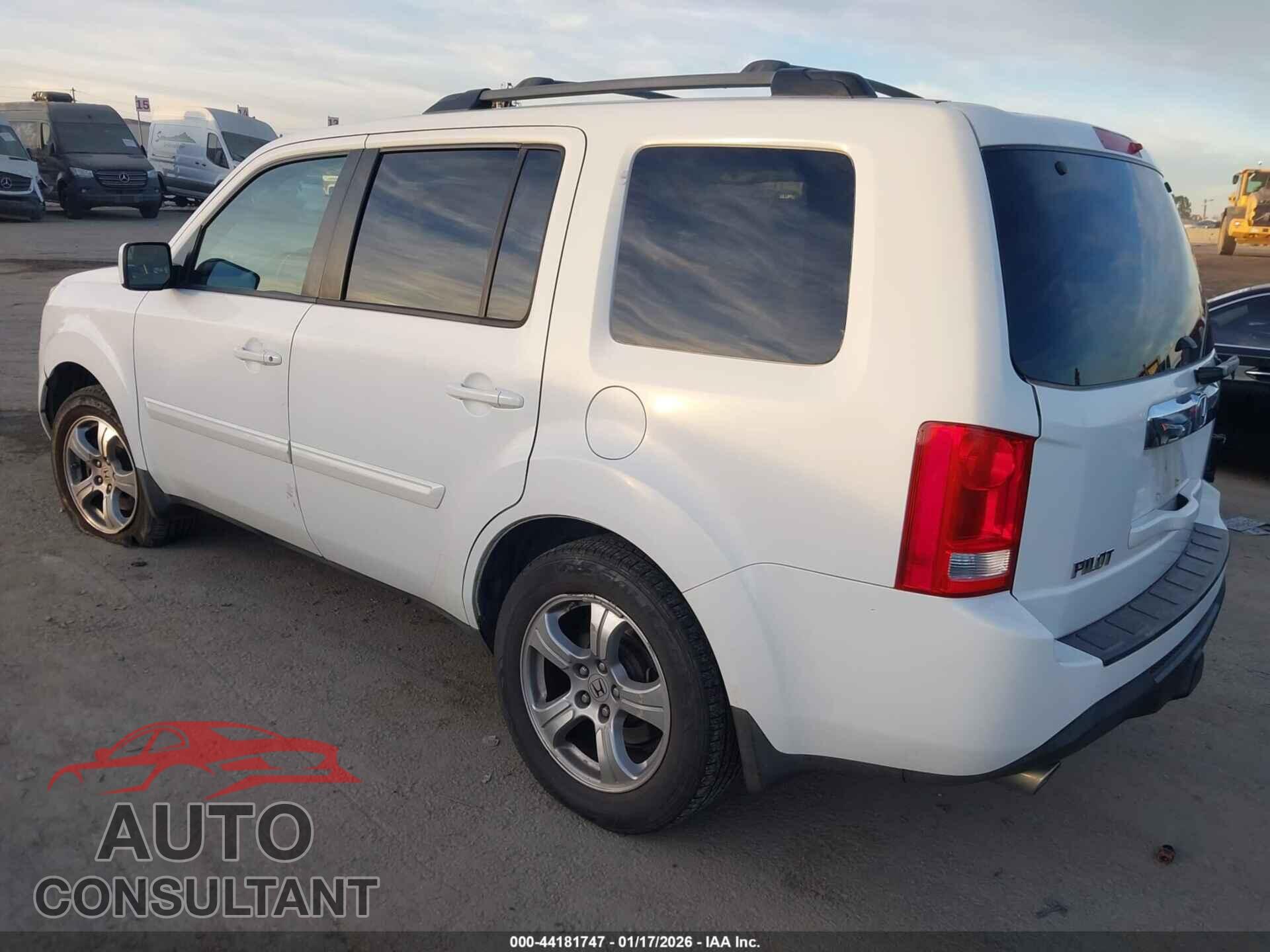 HONDA PILOT 2013 - 5FNYF3H52DB012113