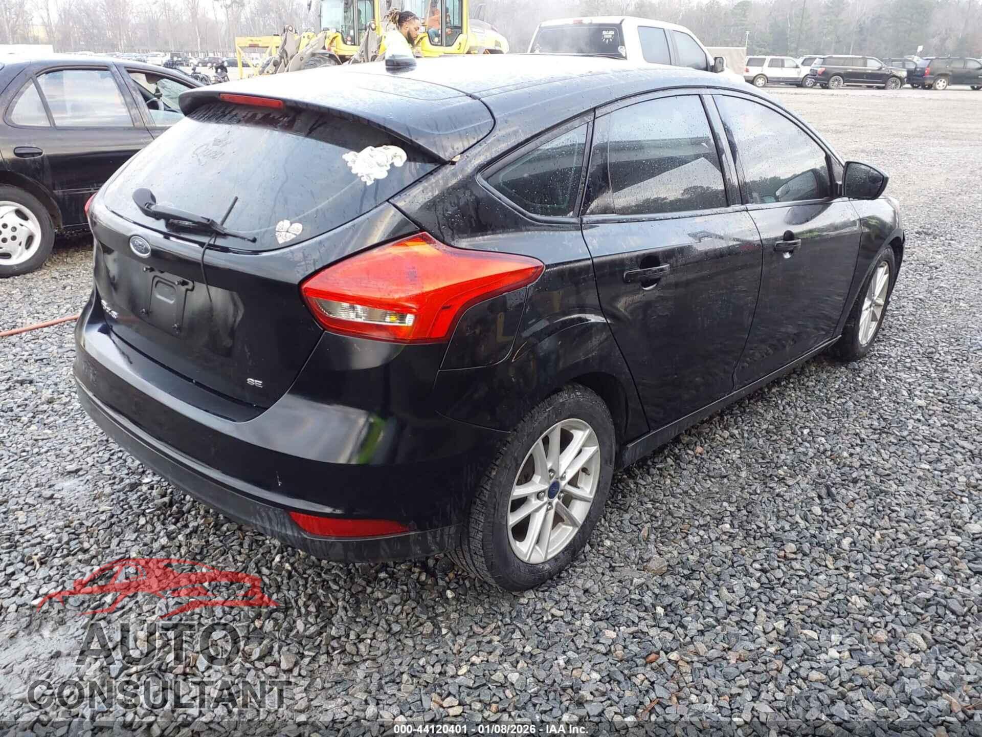 FORD FOCUS 2017 - 1FADP3K29HL213445