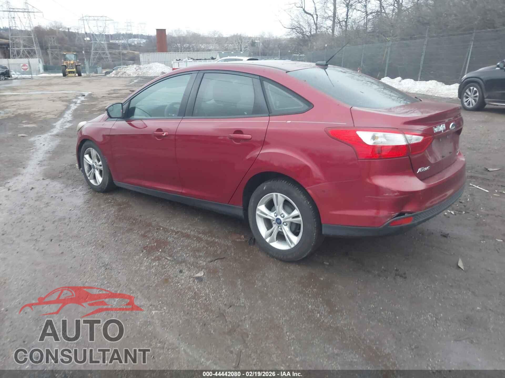 FORD FOCUS 2014 - 1FADP3F26EL174397