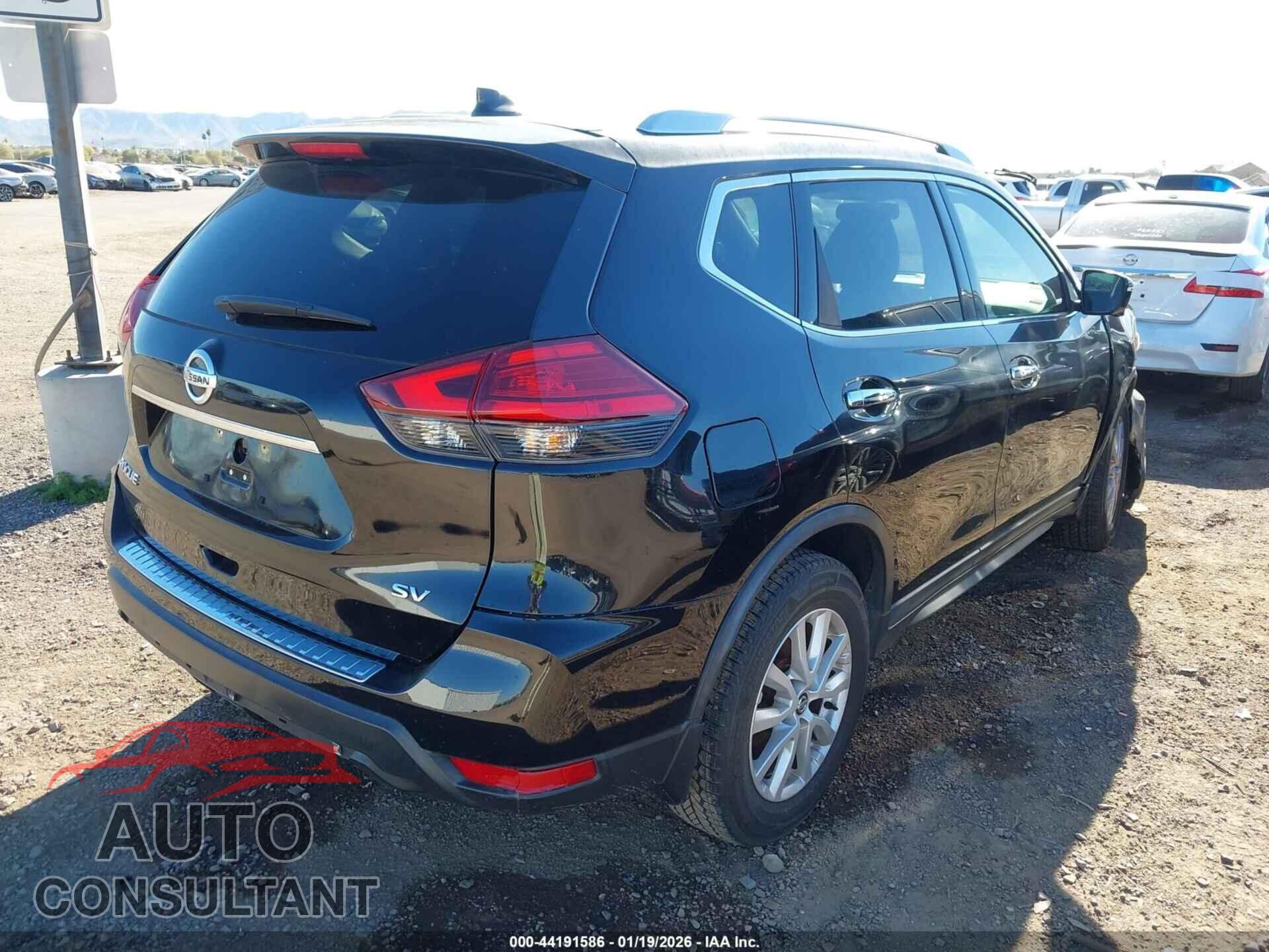NISSAN ROGUE 2017 - KNMAT2MT4HP603287