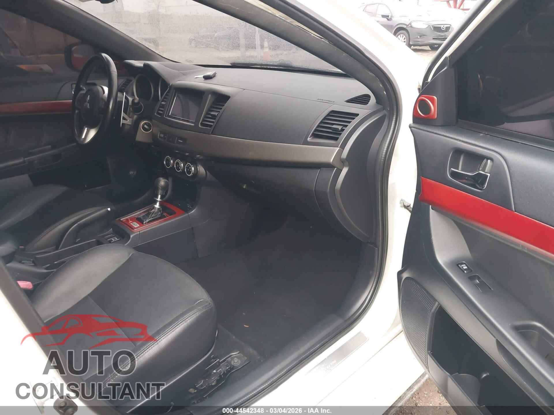 MITSUBISHI LANCER EVOLUTION 2015 - JA32W5FVXFU008646