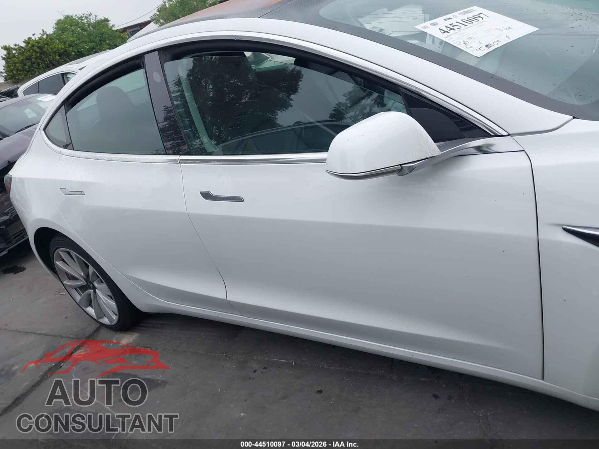 TESLA MODEL 3 2018 - 5YJ3E1EAXJF062420