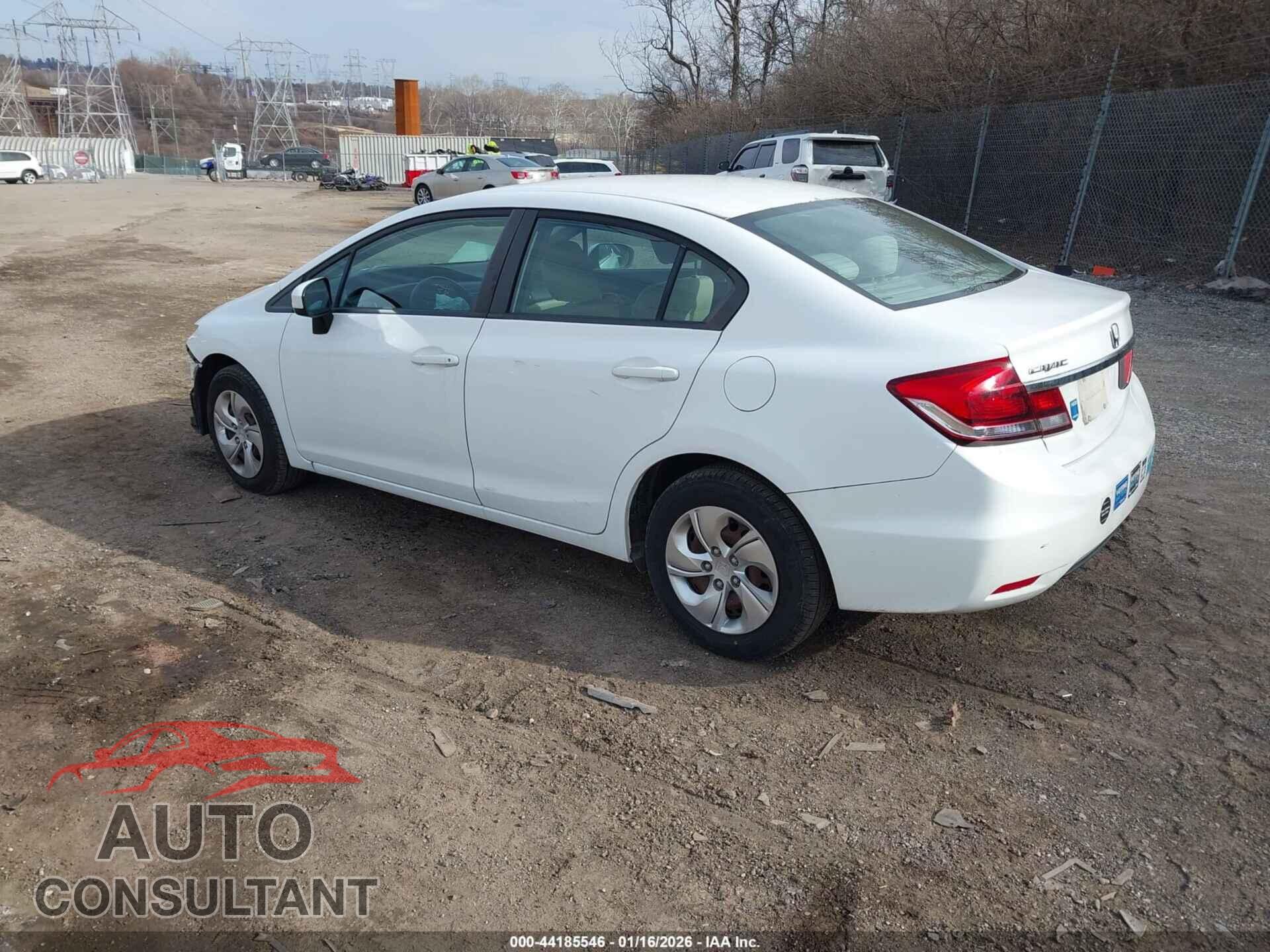 HONDA CIVIC 2015 - 19XFB2F5XFE218563