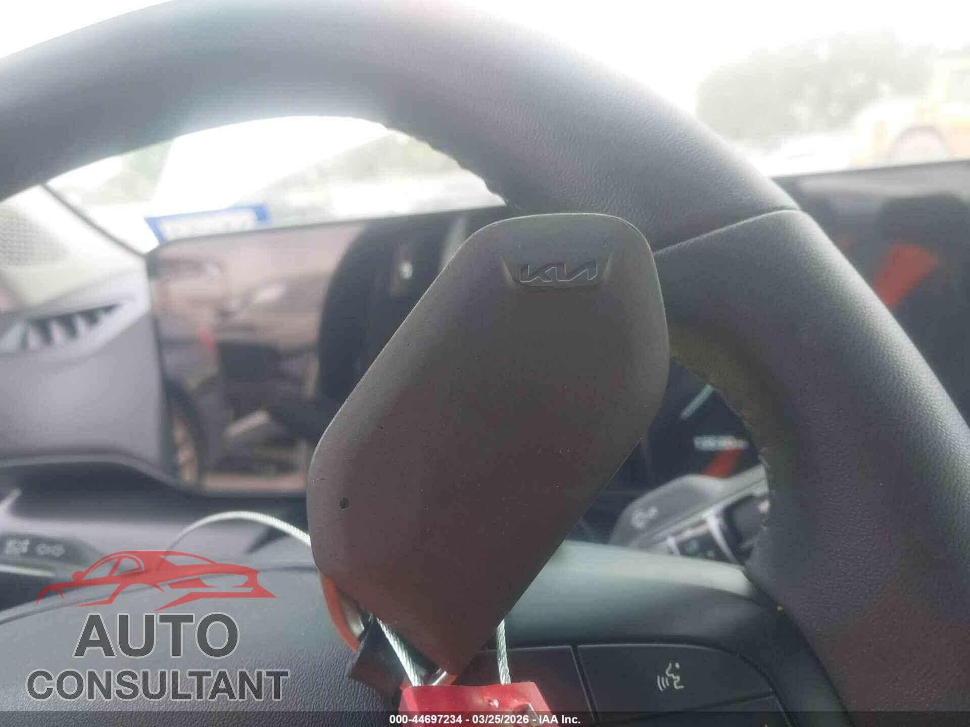 KIA K4 2025 - 3KPFU4DE6SE009081