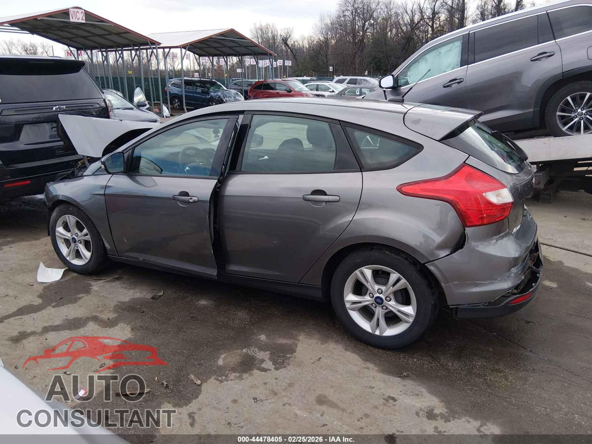 FORD FOCUS 2014 - 1FADP3K28EL437060