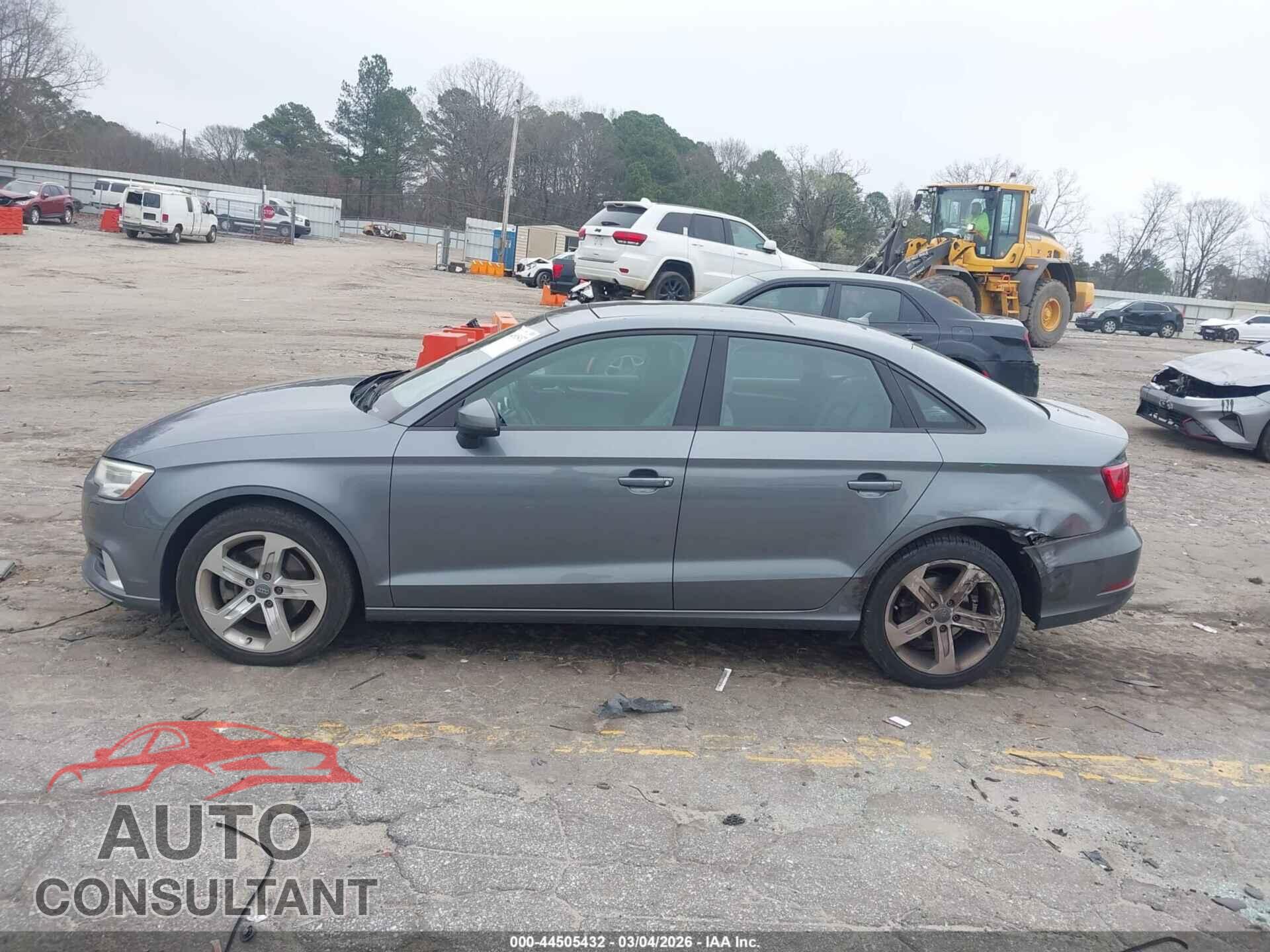 AUDI A3 2017 - WAUB8GFFXH1068024