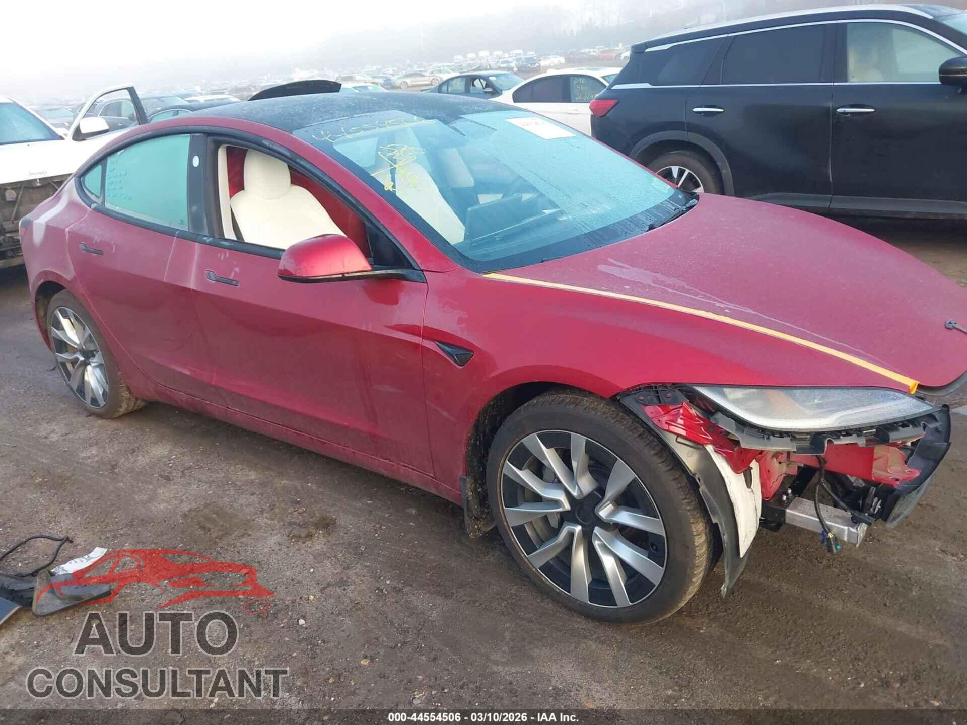 TESLA MODEL 3 2024 - 5YJ3E1EB4RF796457