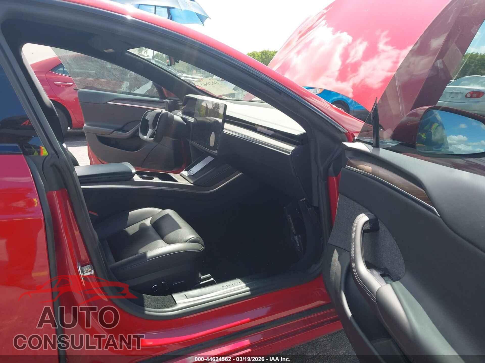 TESLA MODEL S 2021 - 5YJSA1E53MF428801