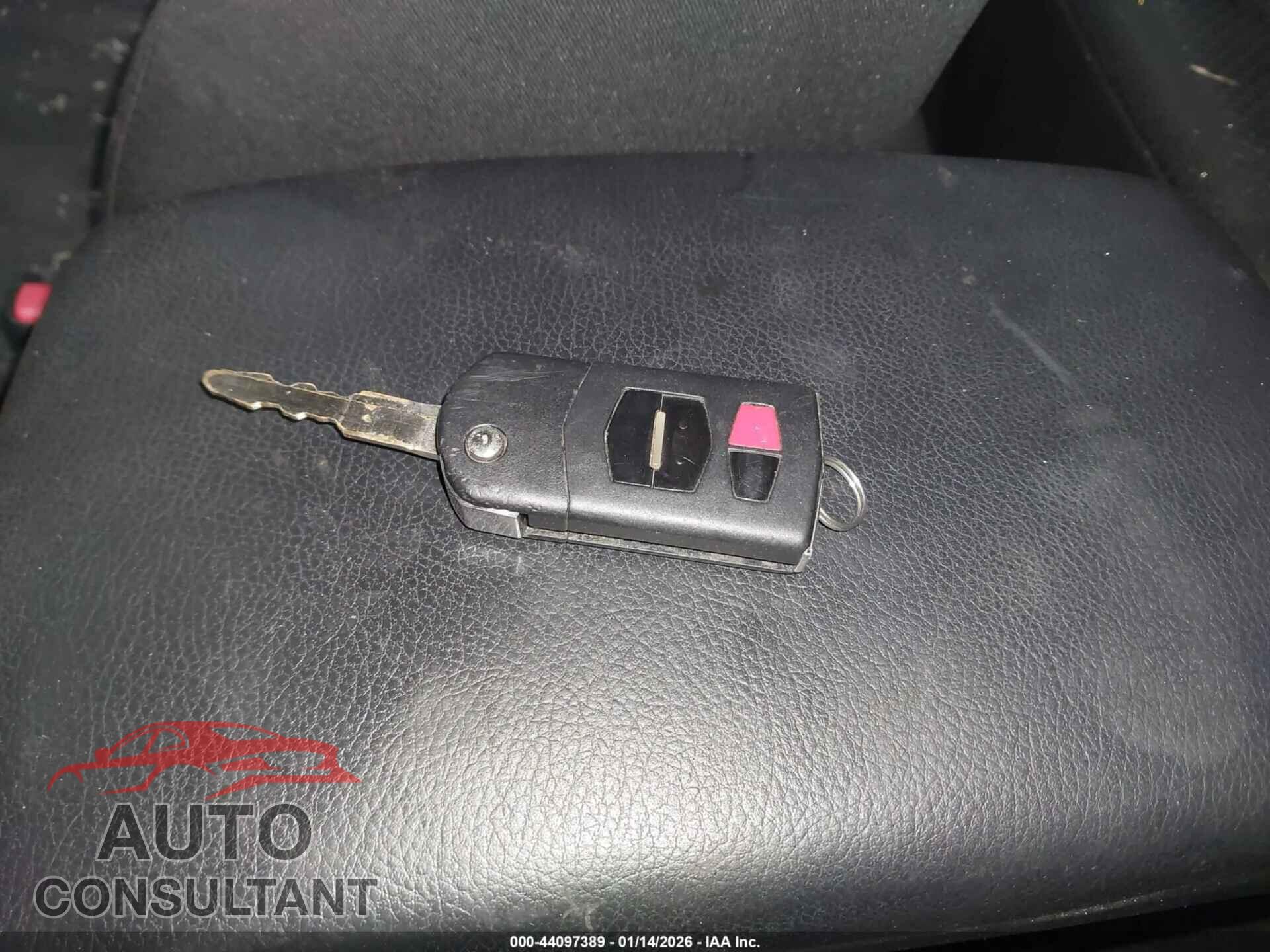MAZDA MAZDA3 2010 - JM1BL1SG0A1140710