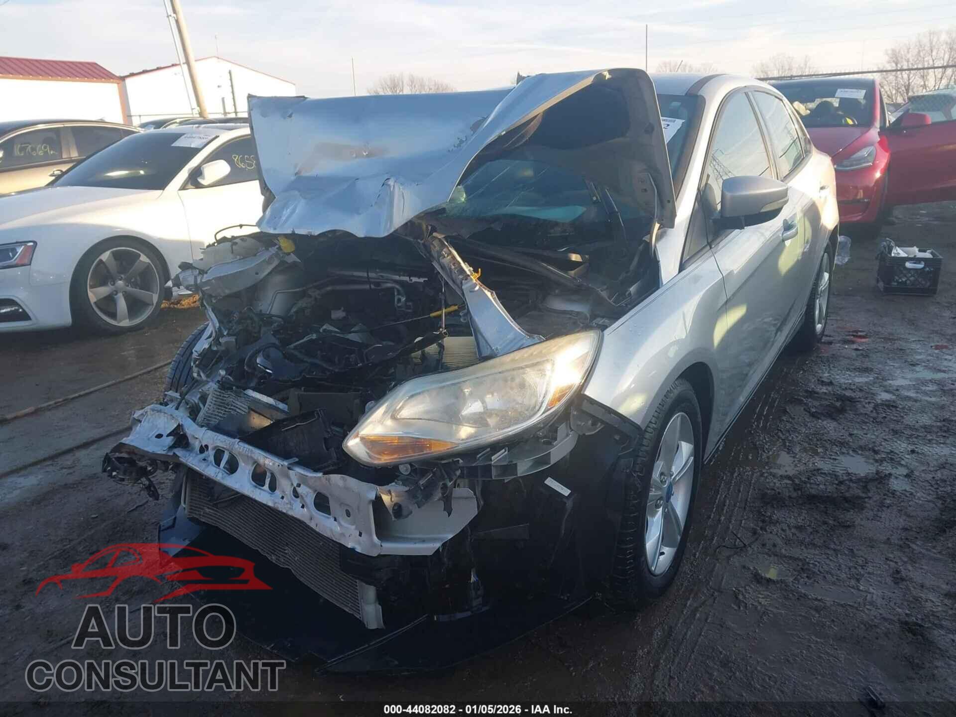 FORD FOCUS 2013 - 1FADP3F2XDL157603