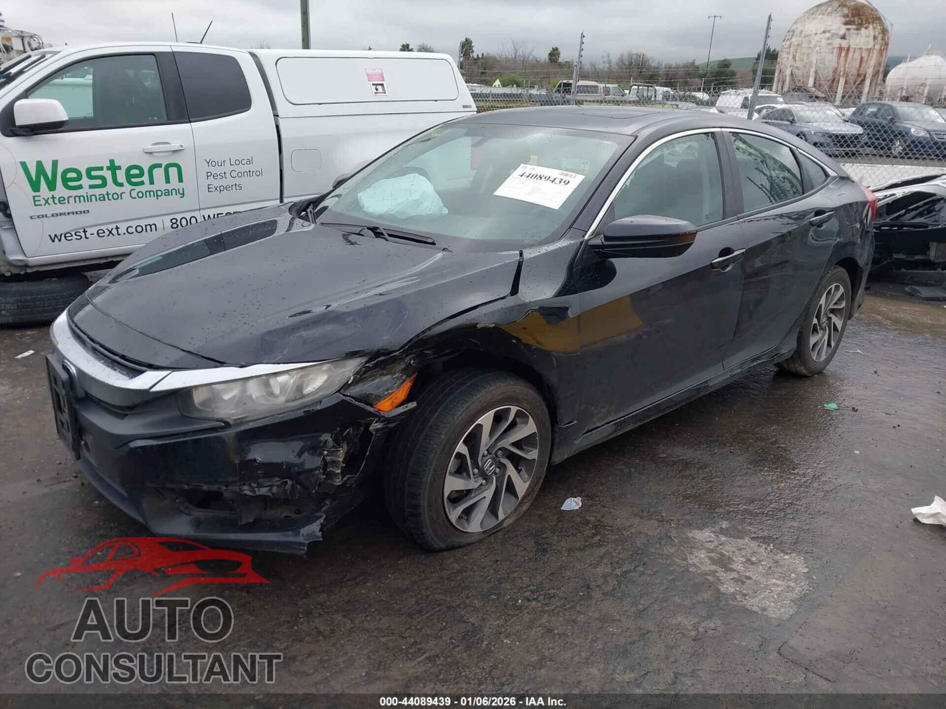 HONDA CIVIC 2017 - 19XFC2F78HE204999