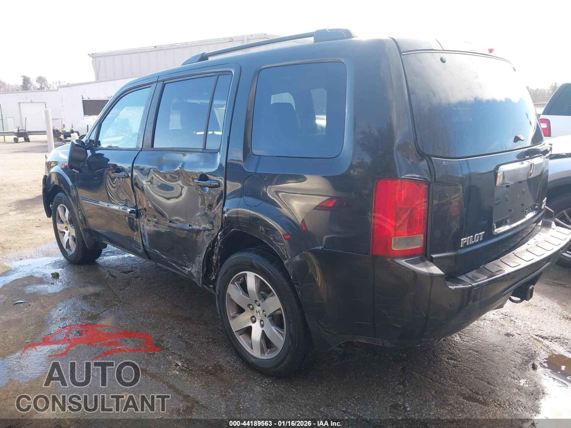 HONDA PILOT 2013 - 5FNYF4H92DB062664