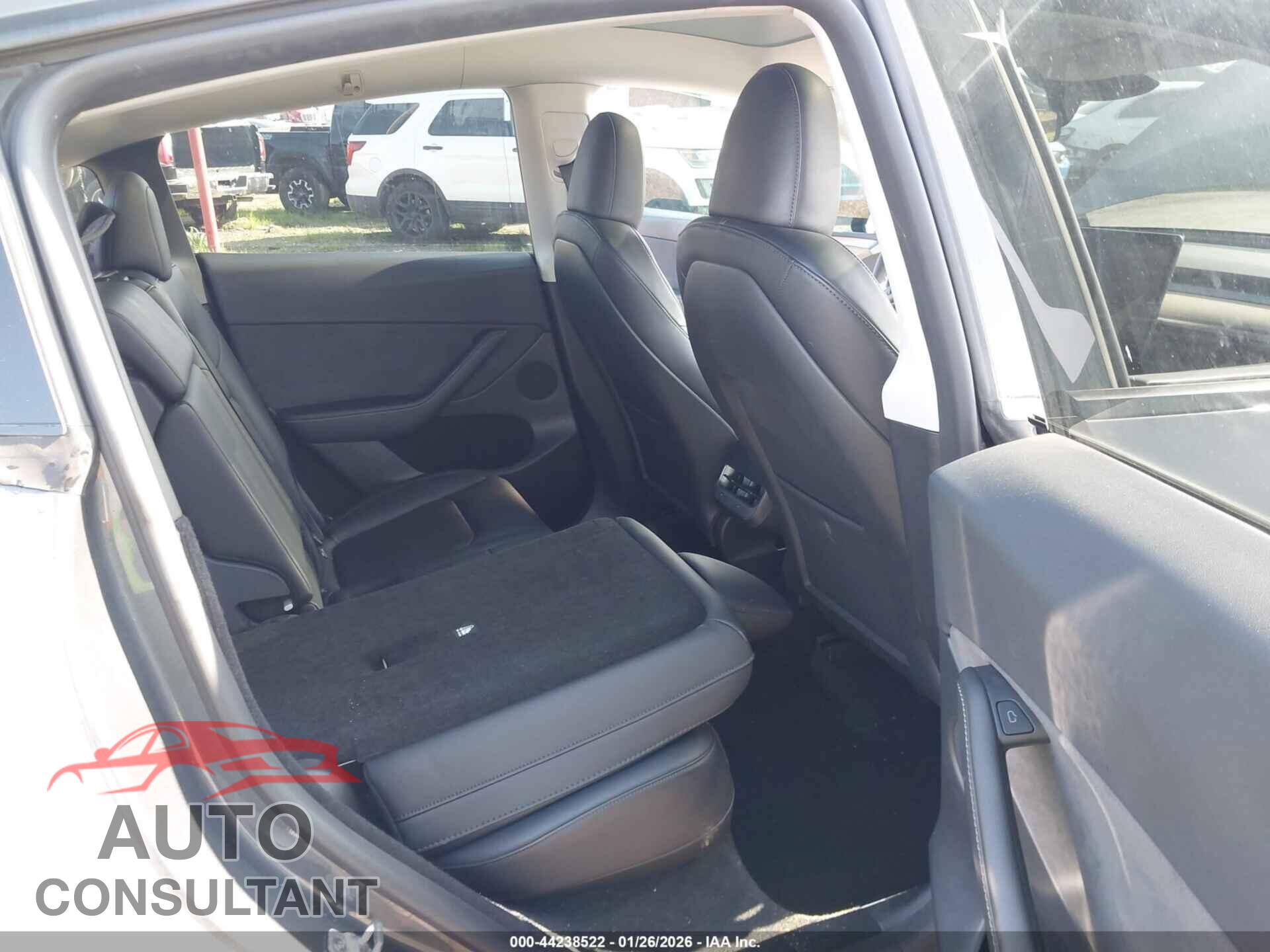 TESLA MODEL Y 2023 - 7SAYGDEE2PF896326