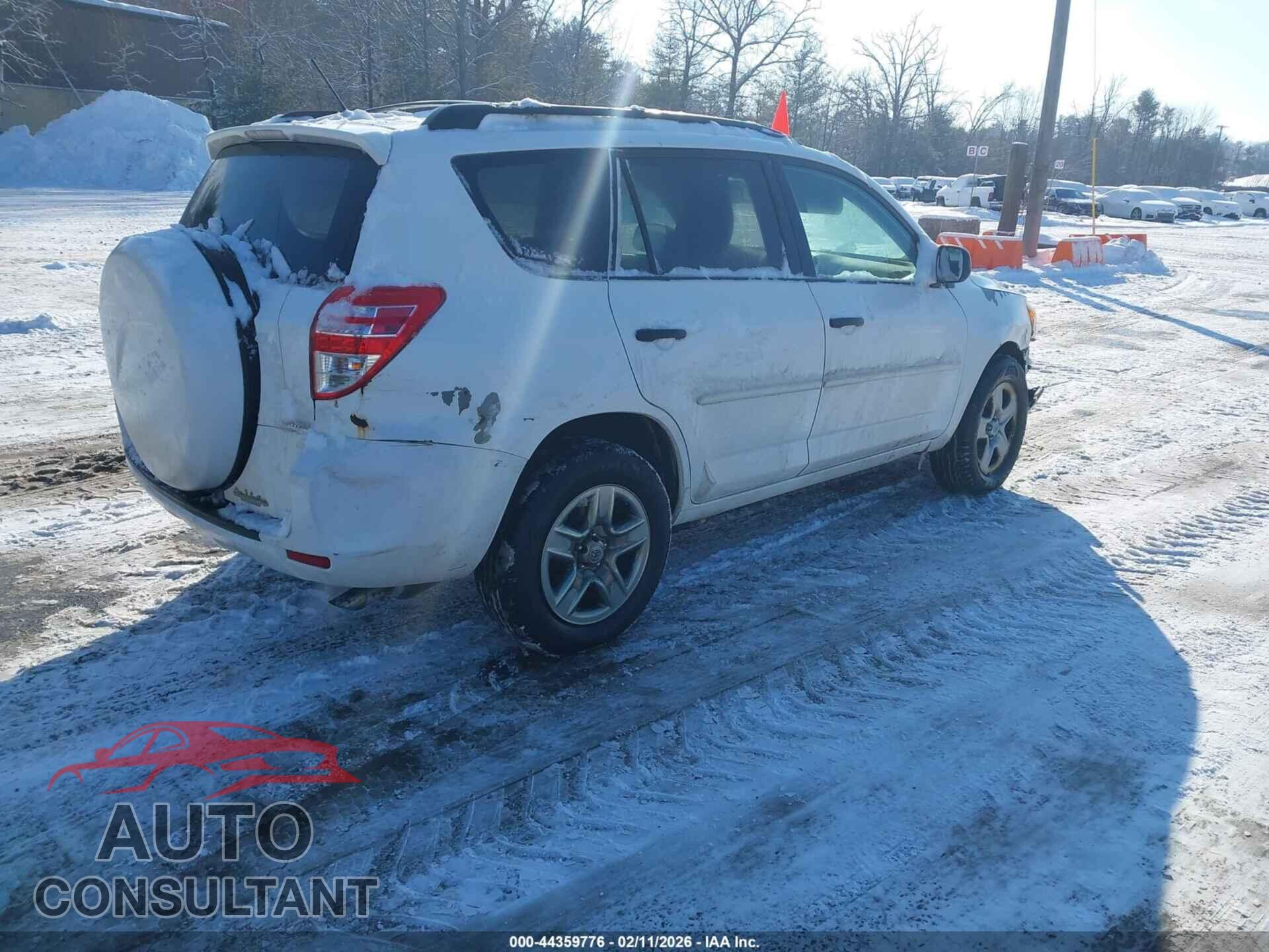 TOYOTA RAV4 2011 - 2T3BF4DV8BW111737
