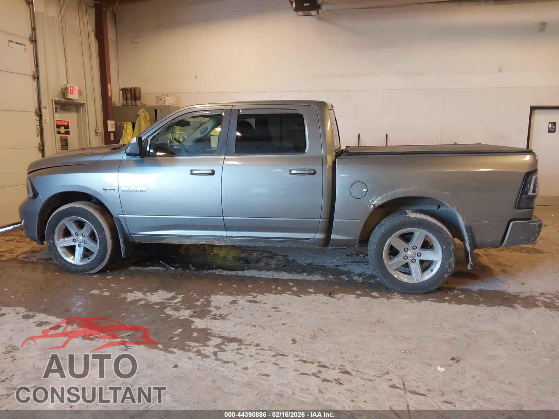 DODGE RAM 1500 2010 - 1D7RV1CT7AS243031