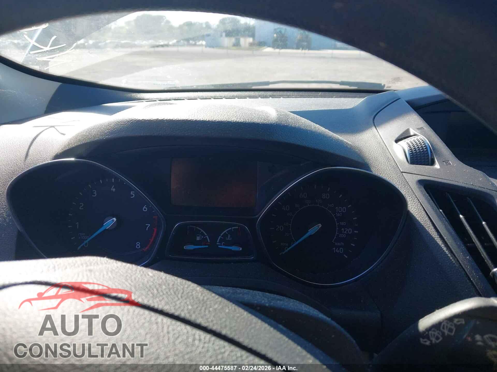 FORD ESCAPE 2018 - 1FMCU0GDXJUB36975