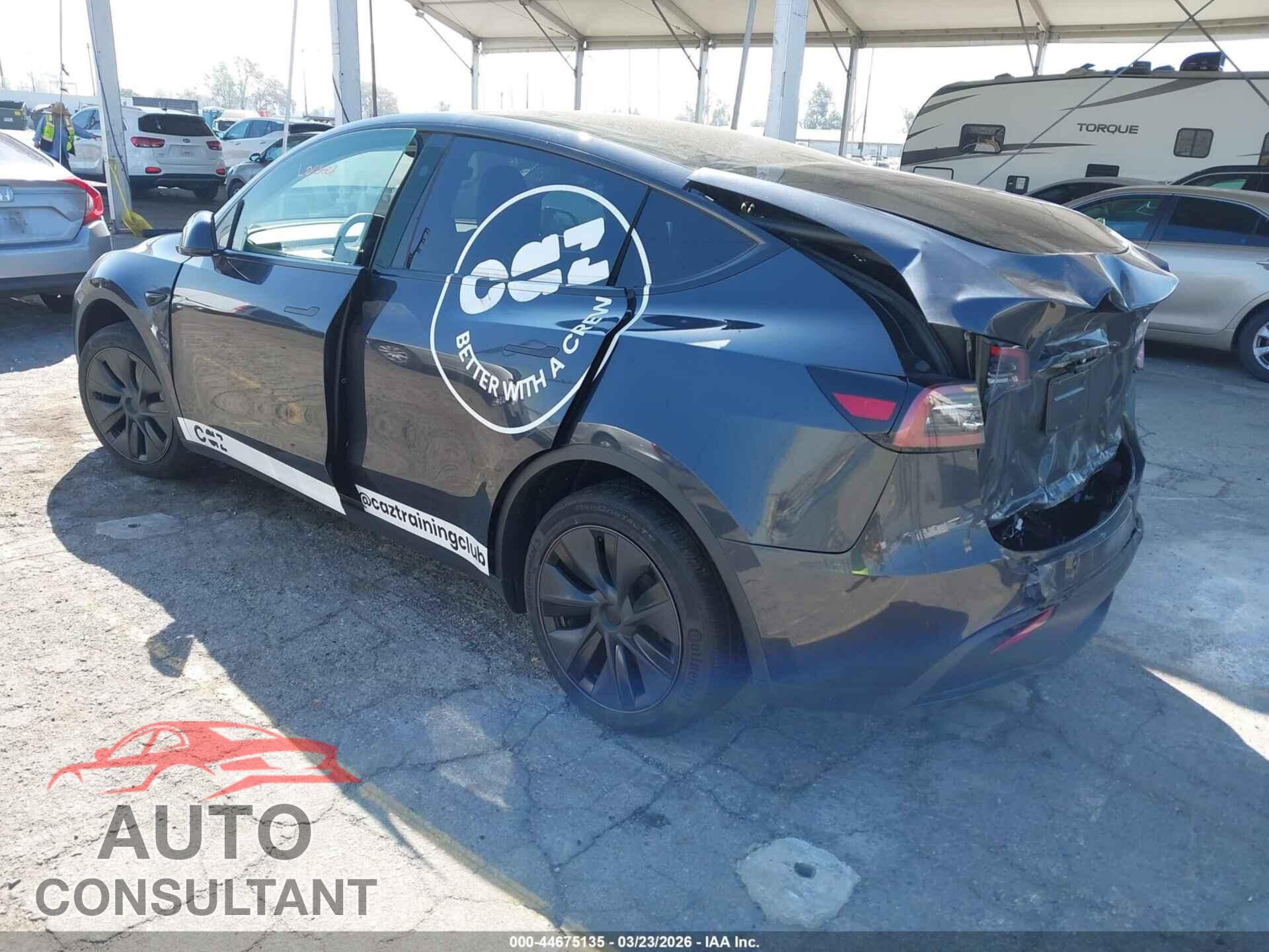 TESLA MODEL Y 2025 - 7SAYGDED1SF314166
