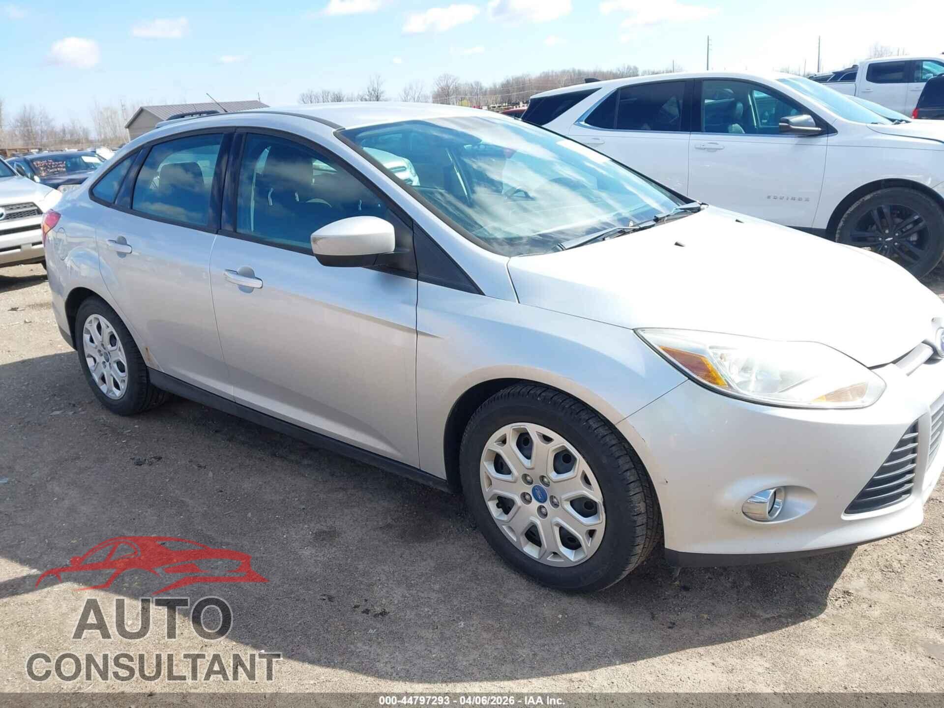 FORD FOCUS 2012 - 1FAHP3F28CL101725