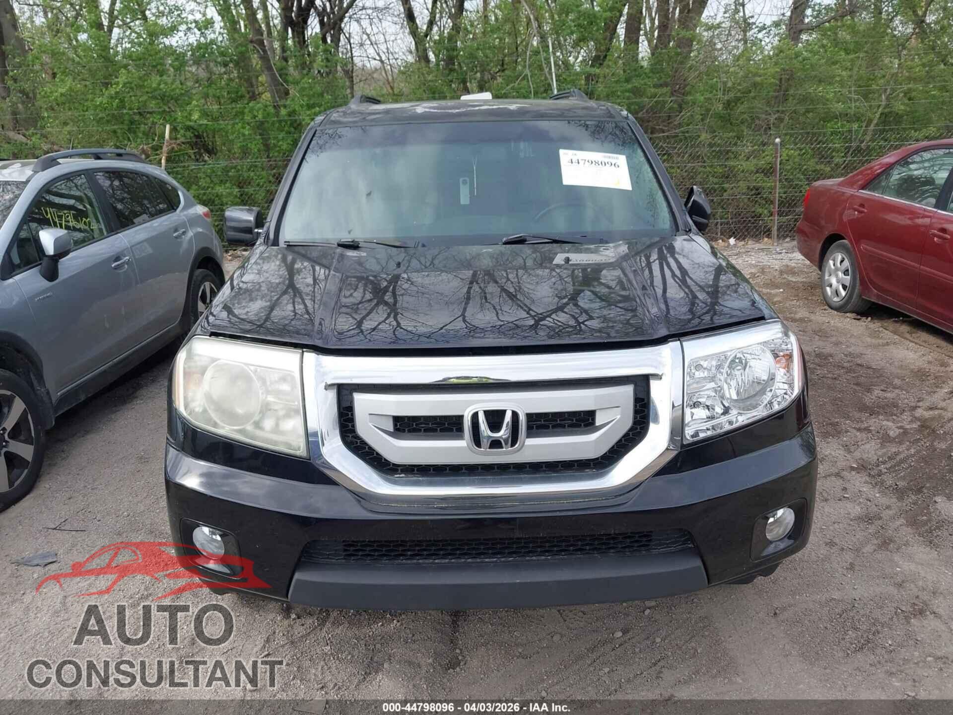 HONDA PILOT 2011 - 5FNYF4H56BB024994
