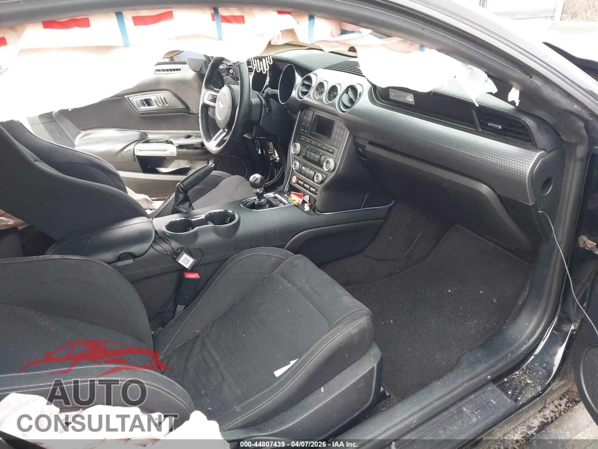 FORD MUSTANG 2017 - 1FA6P8CF1H5224399