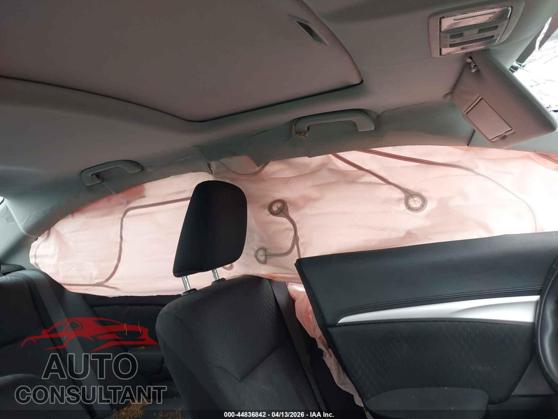 HONDA CIVIC 2014 - 19XFB2F80EE241858