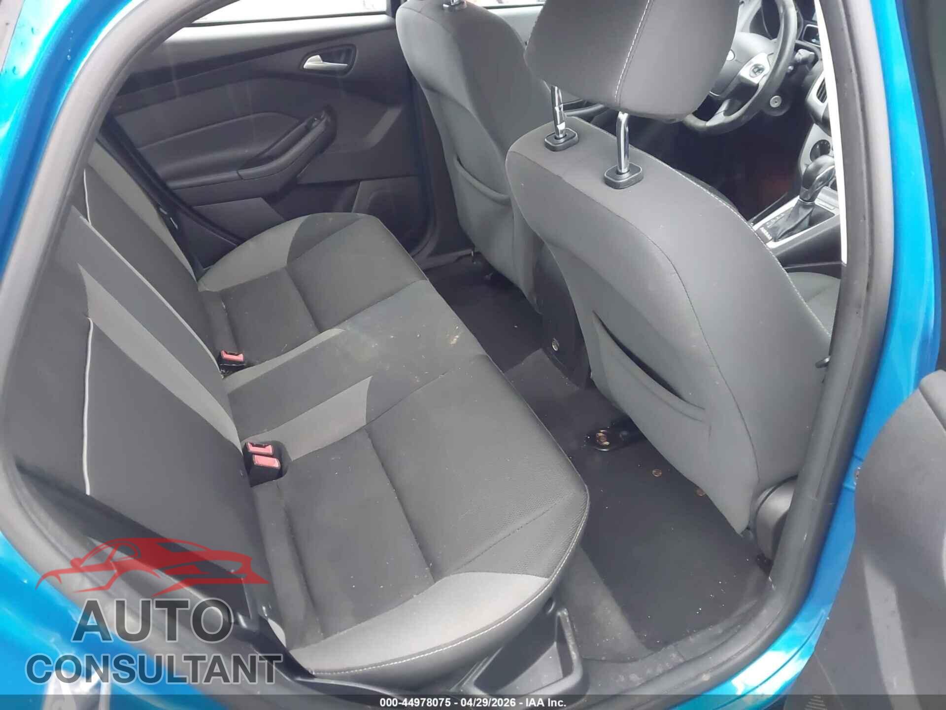 FORD FOCUS 2014 - 1FADP3F28EL405803