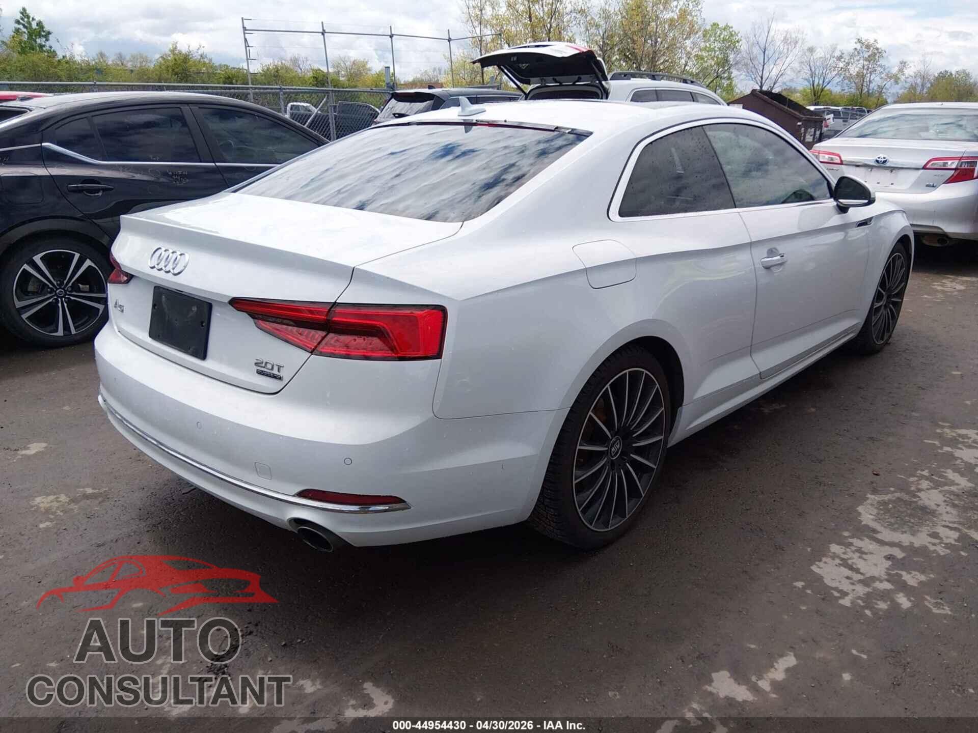 AUDI A5 2018 - WAUPNAF57JA001292