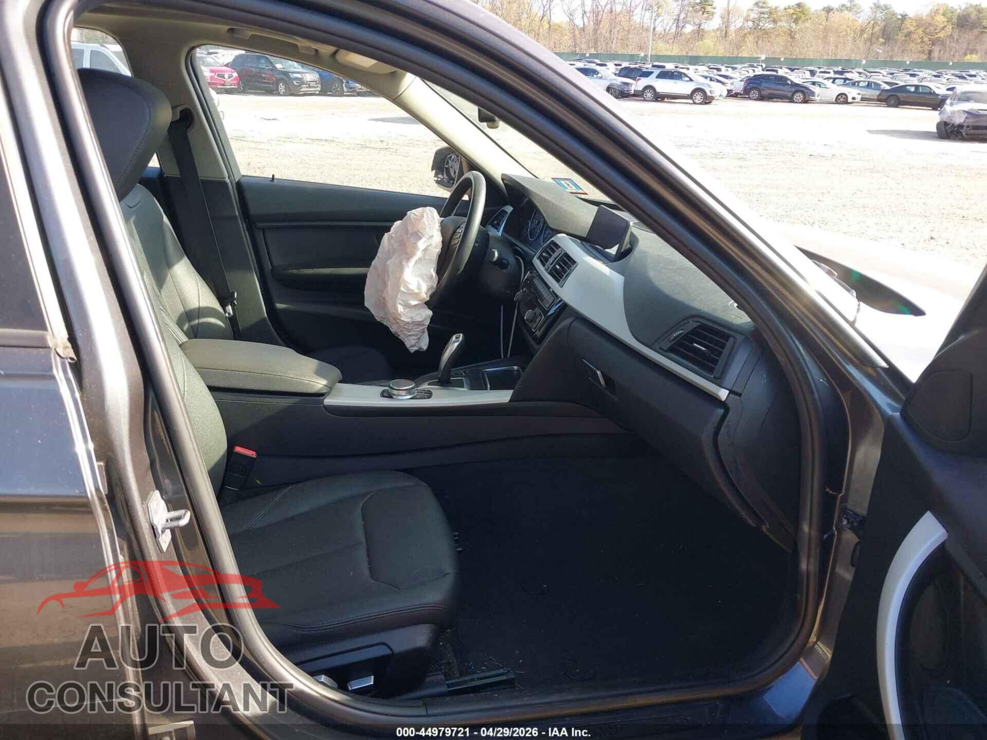 BMW 320I 2018 - WBA8A3C51JK763804