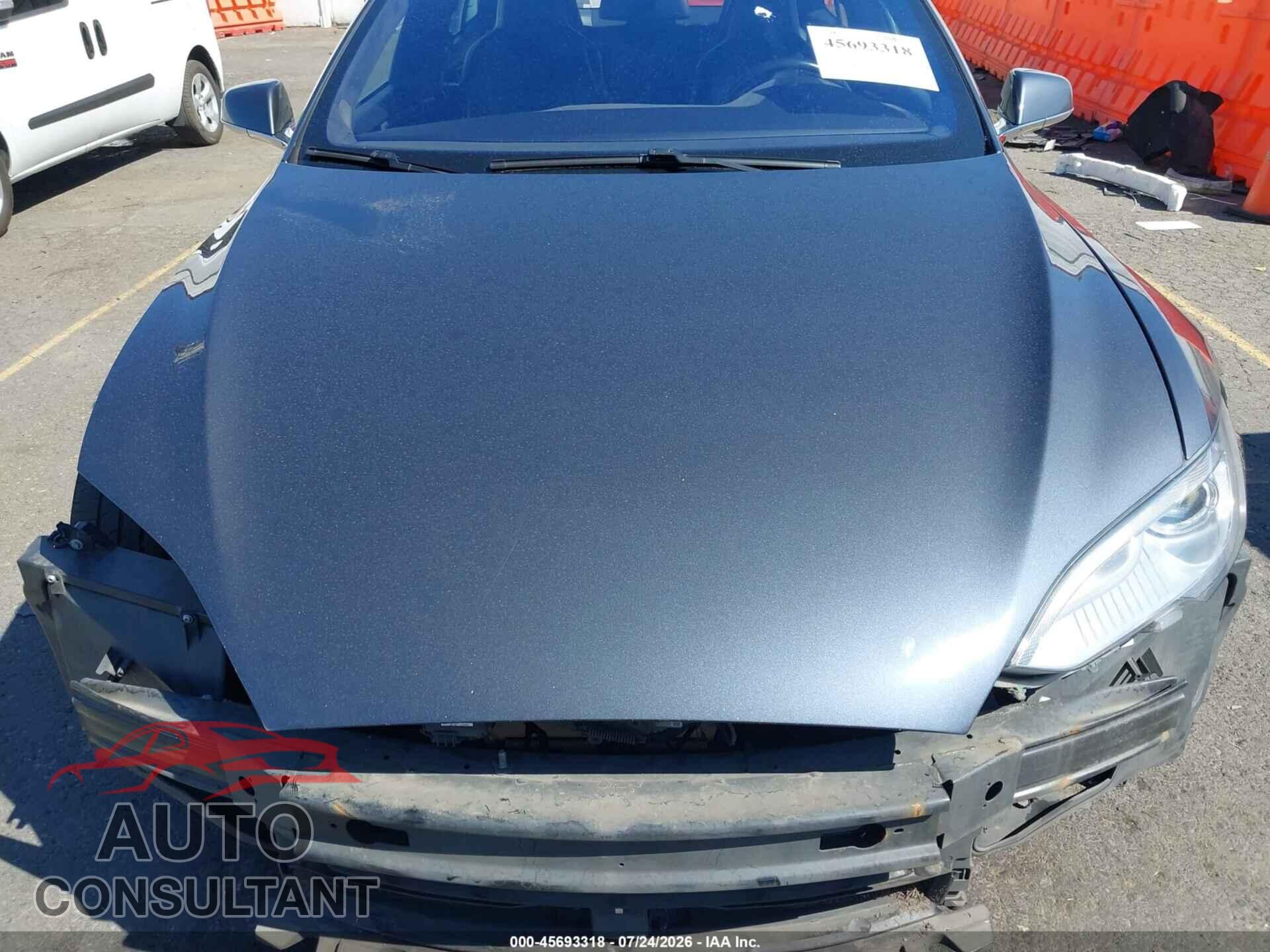 TESLA MODEL S 2016 - 5YJSA1E21GF133917
