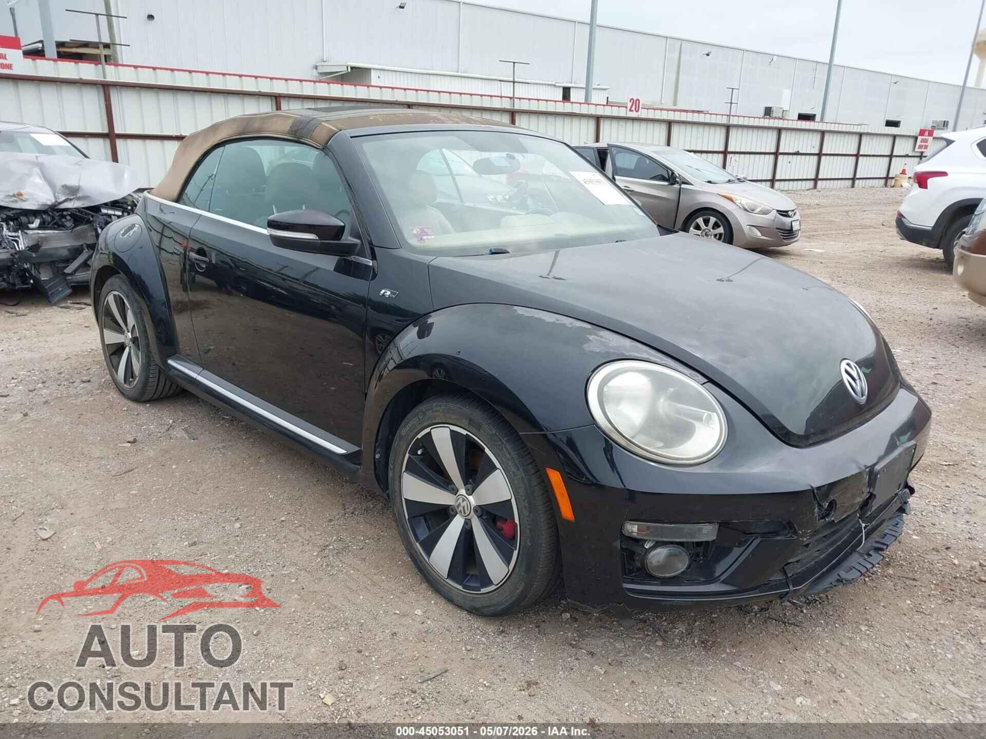 VOLKSWAGEN BEETLE 2014 - 3VW7S7AT4EM821663