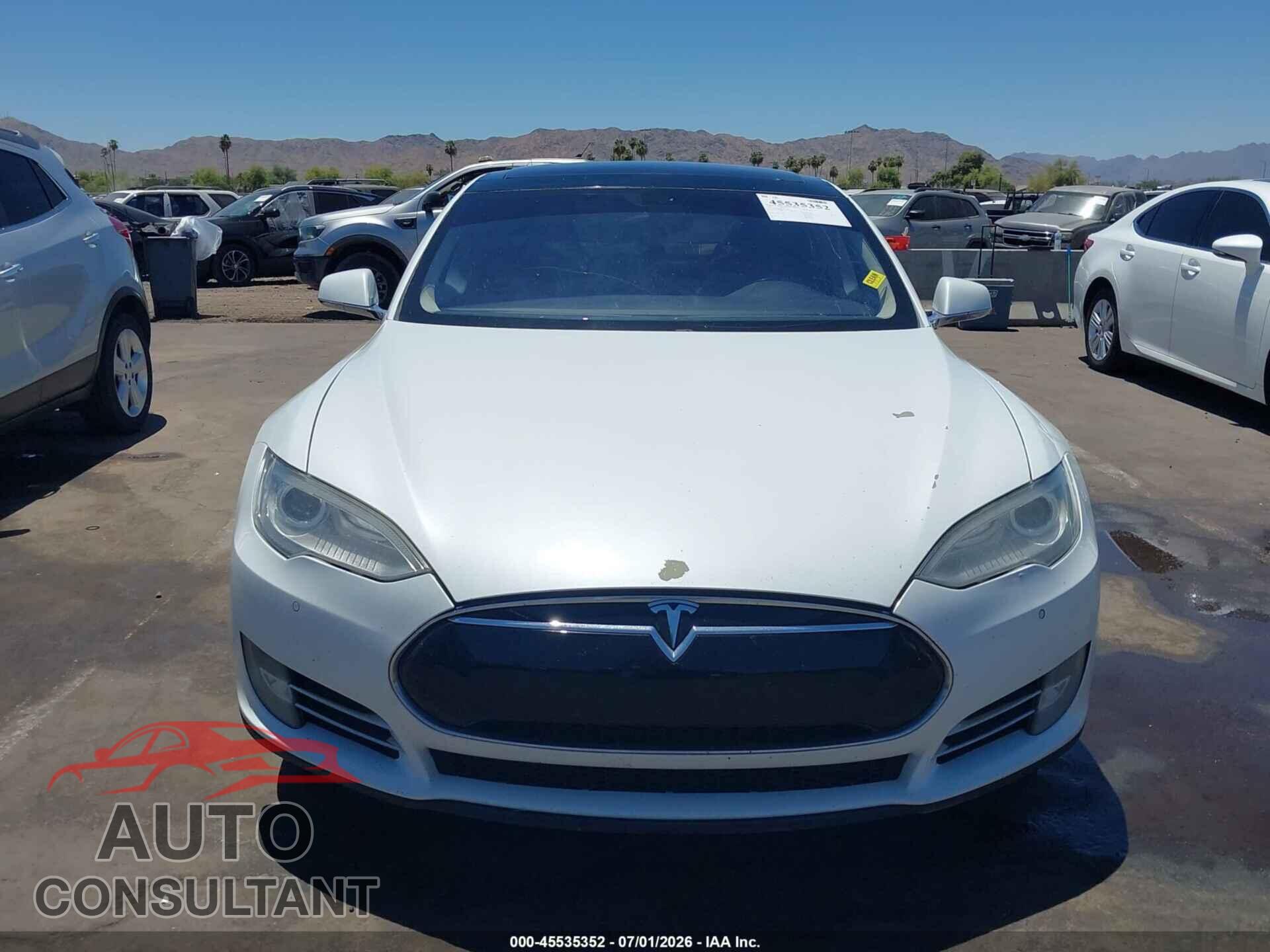 TESLA MODEL S 2014 - 5YJSA1H12EFP50520