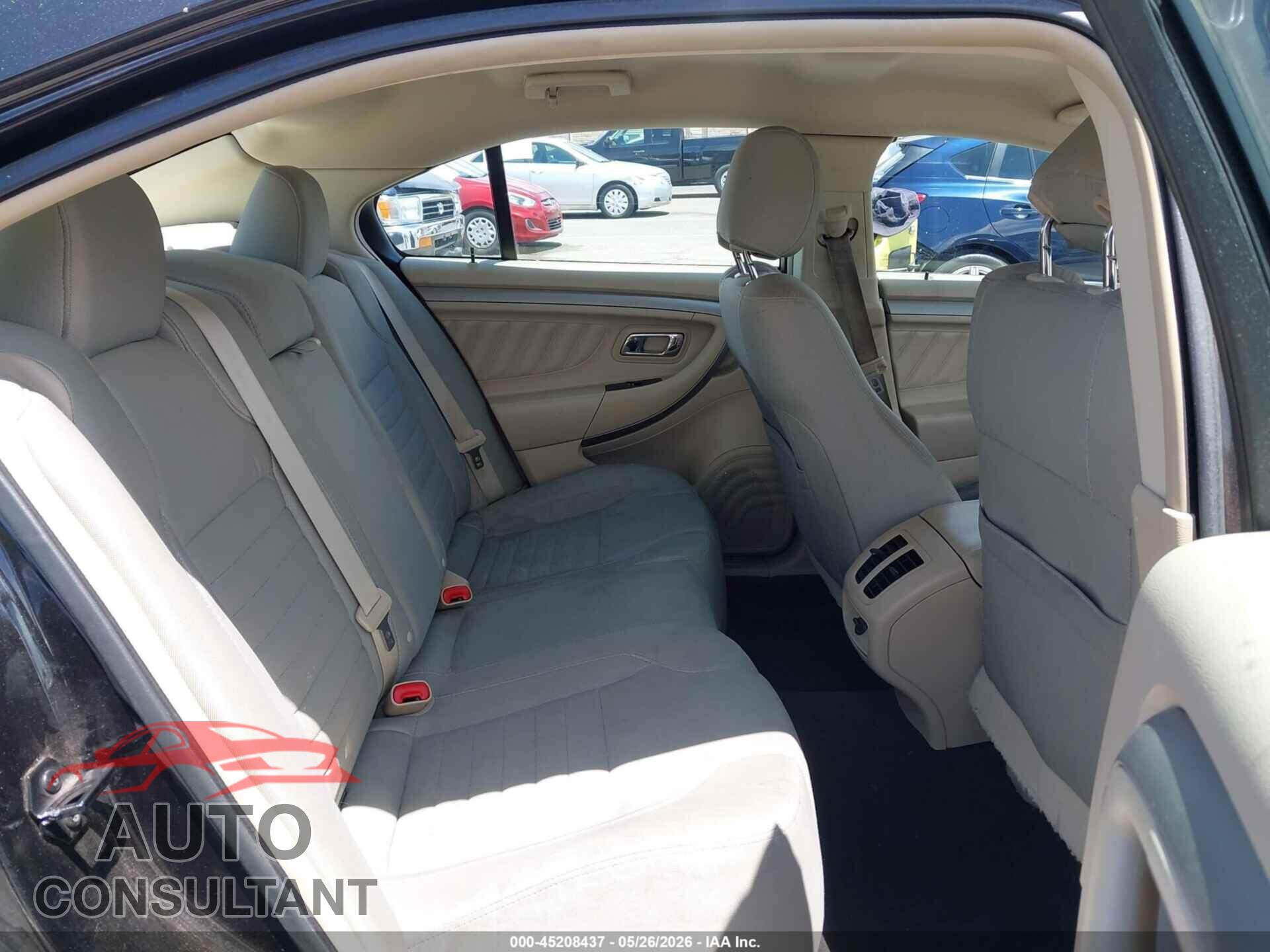 FORD TAURUS 2015 - 1FAHP2D8XFG169989