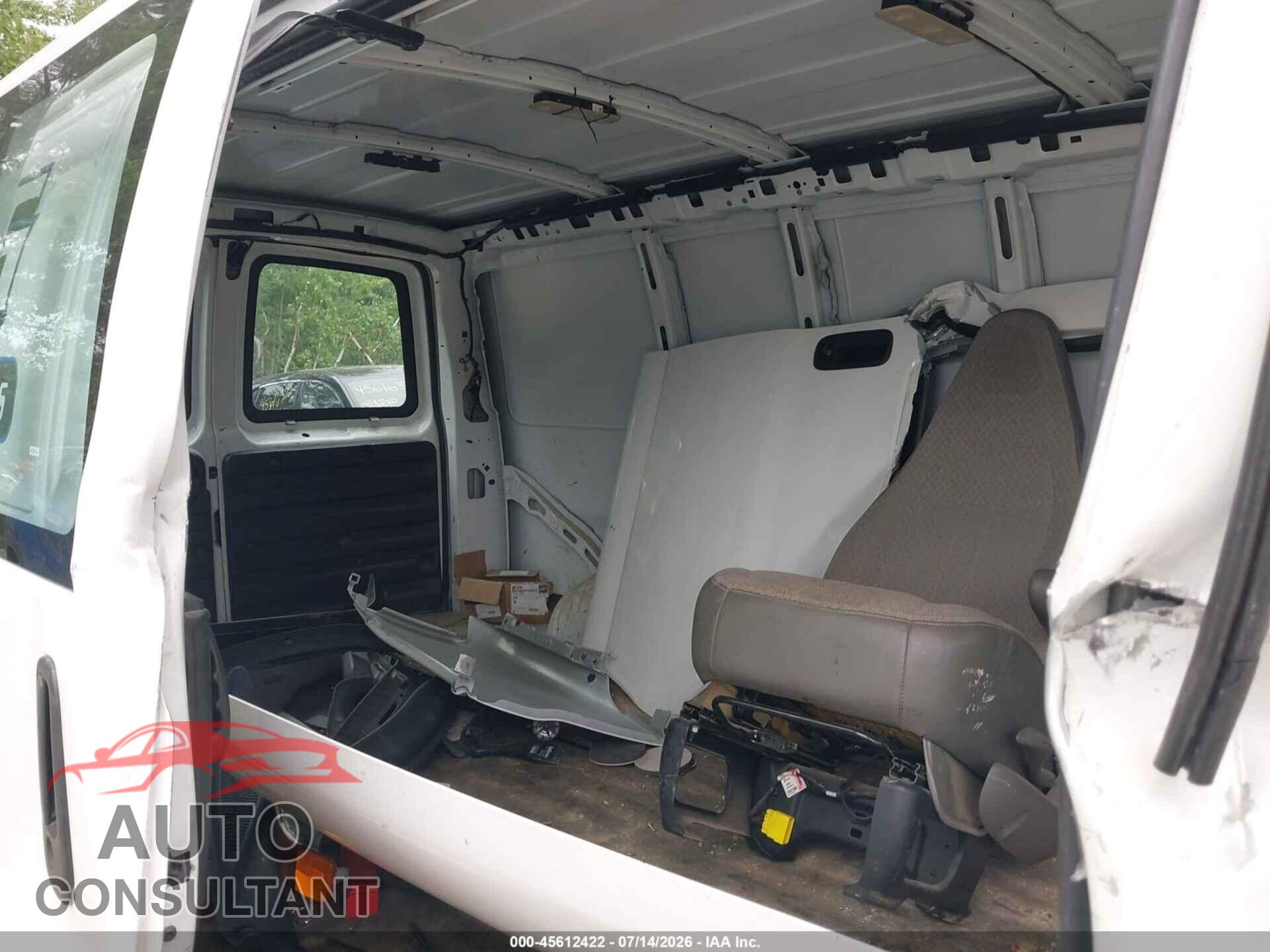 CHEVROLET EXPRESS 2500 2017 - 1GCWGAFF5H1209926