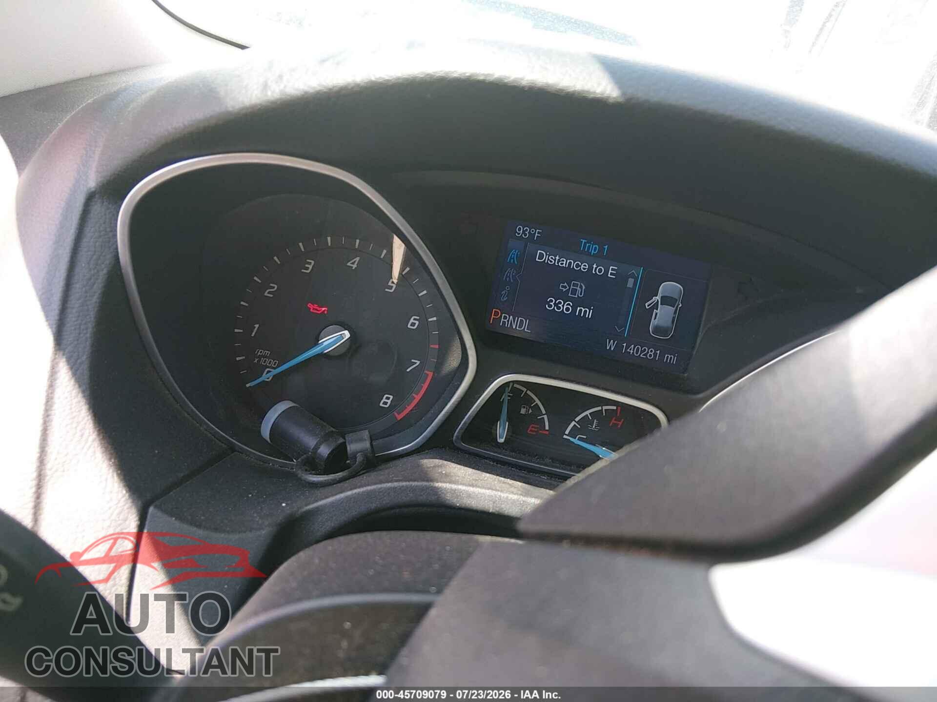 FORD FOCUS 2014 - 1FADP3K2XEL247731