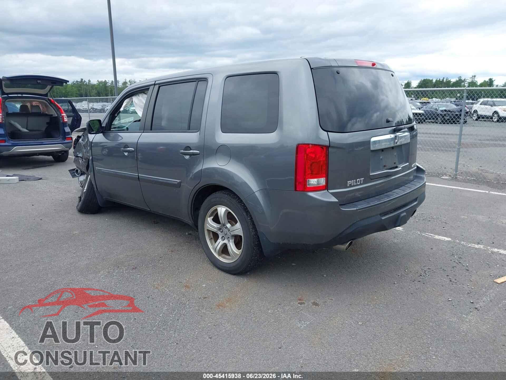 HONDA PILOT 2013 - 5FNYF4H64DB070383