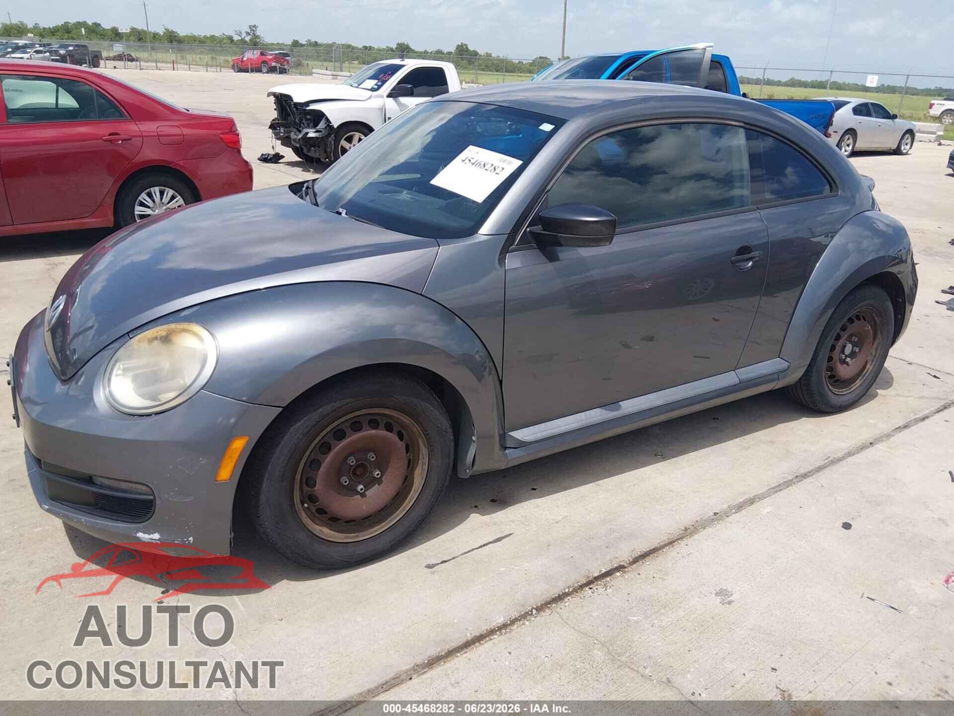 VOLKSWAGEN BEETLE 2013 - 3VWFP7AT7DM644652