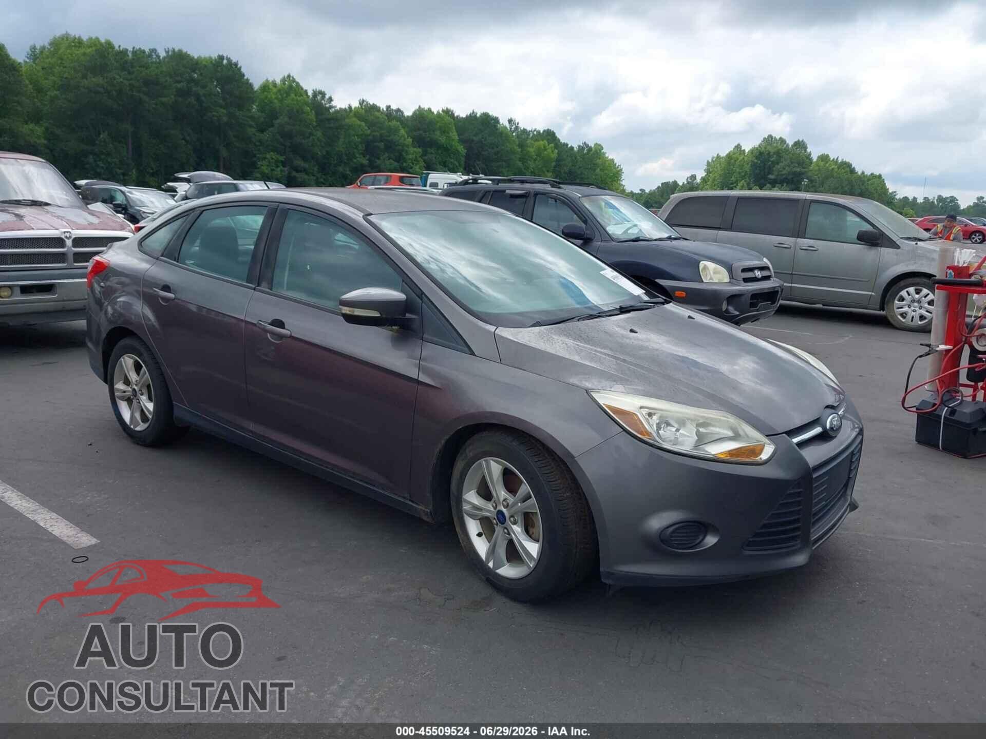 FORD FOCUS 2014 - 1FADP3F25EL379029