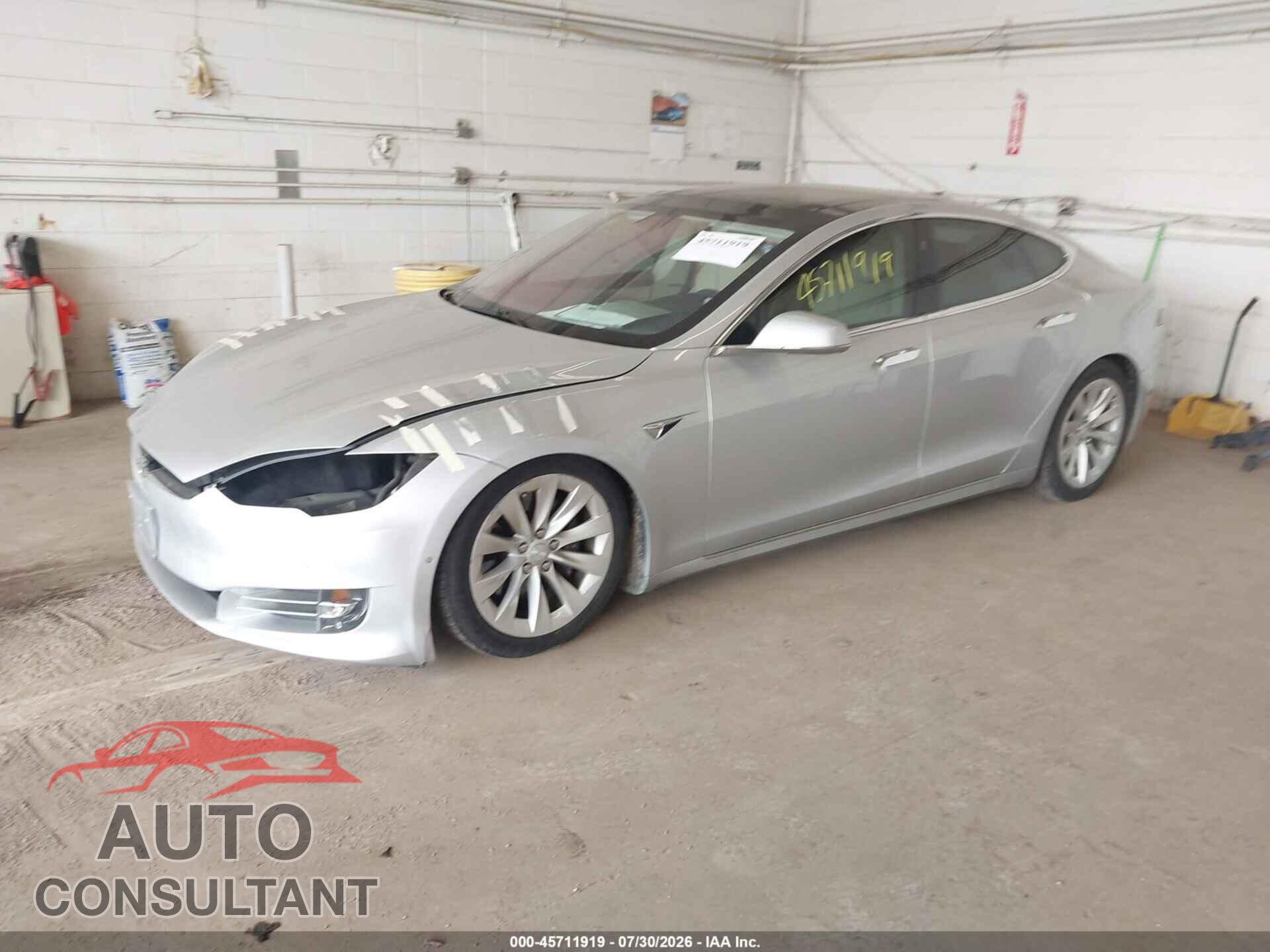 TESLA MODEL S 2017 - 5YJSA1E24HF211012