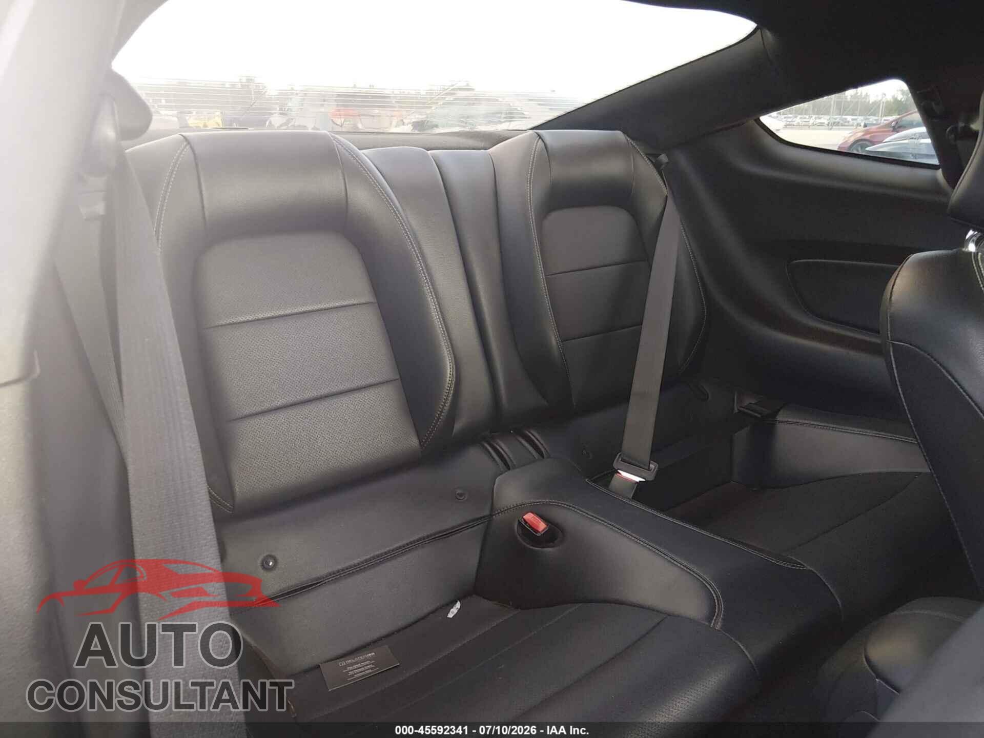 FORD MUSTANG 2017 - 1FA6P8TH7H5259188