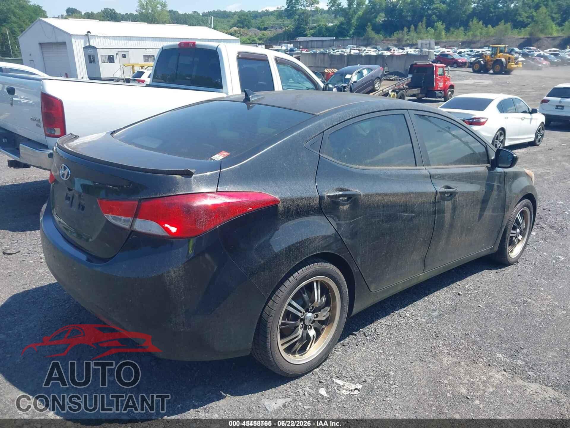 HYUNDAI ELANTRA 2012 - 5NPDH4AE0CH092620