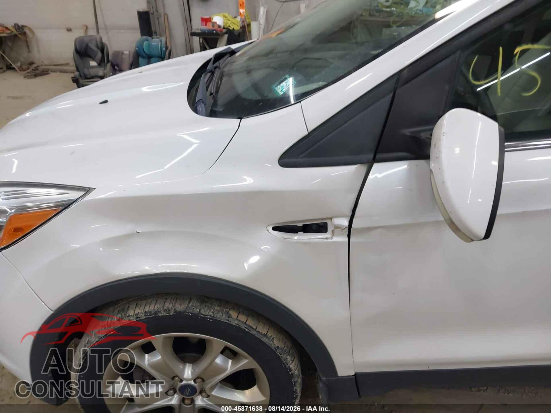 FORD ESCAPE 2015 - 1FMCU9JX3FUC76302