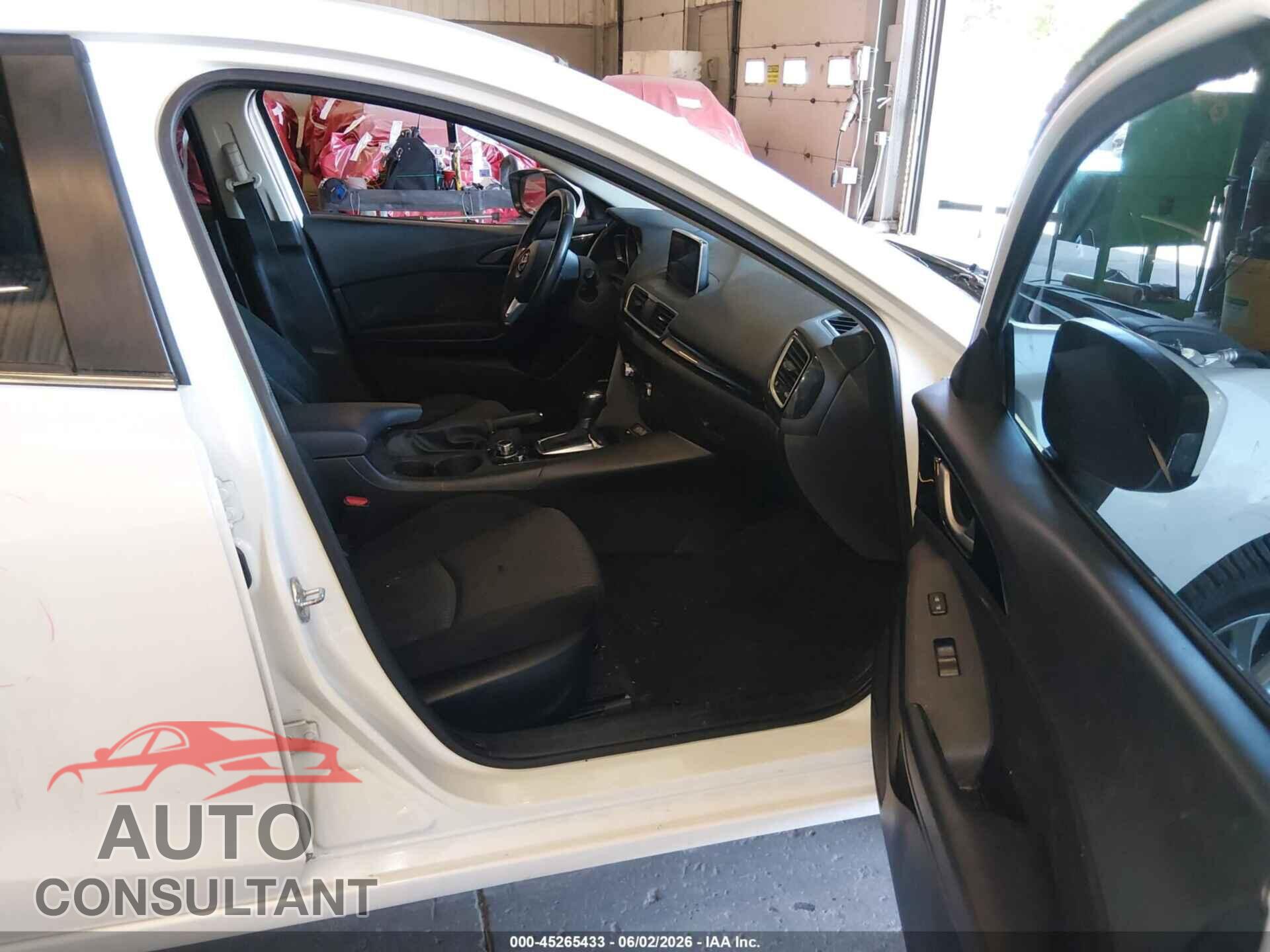 MAZDA MAZDA3 2016 - JM1BM1W75G1306929