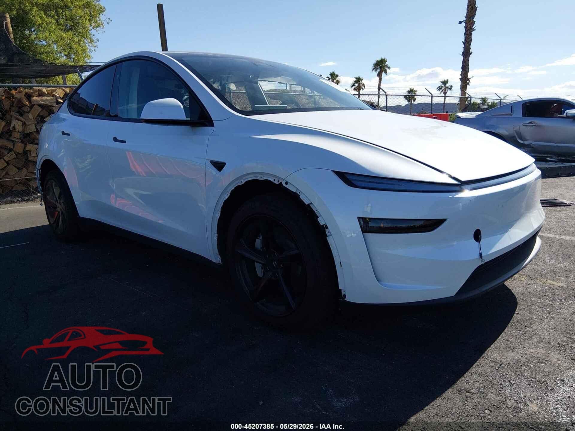 TESLA MODEL Y 2026 - 7SAYGDEE5TF411414
