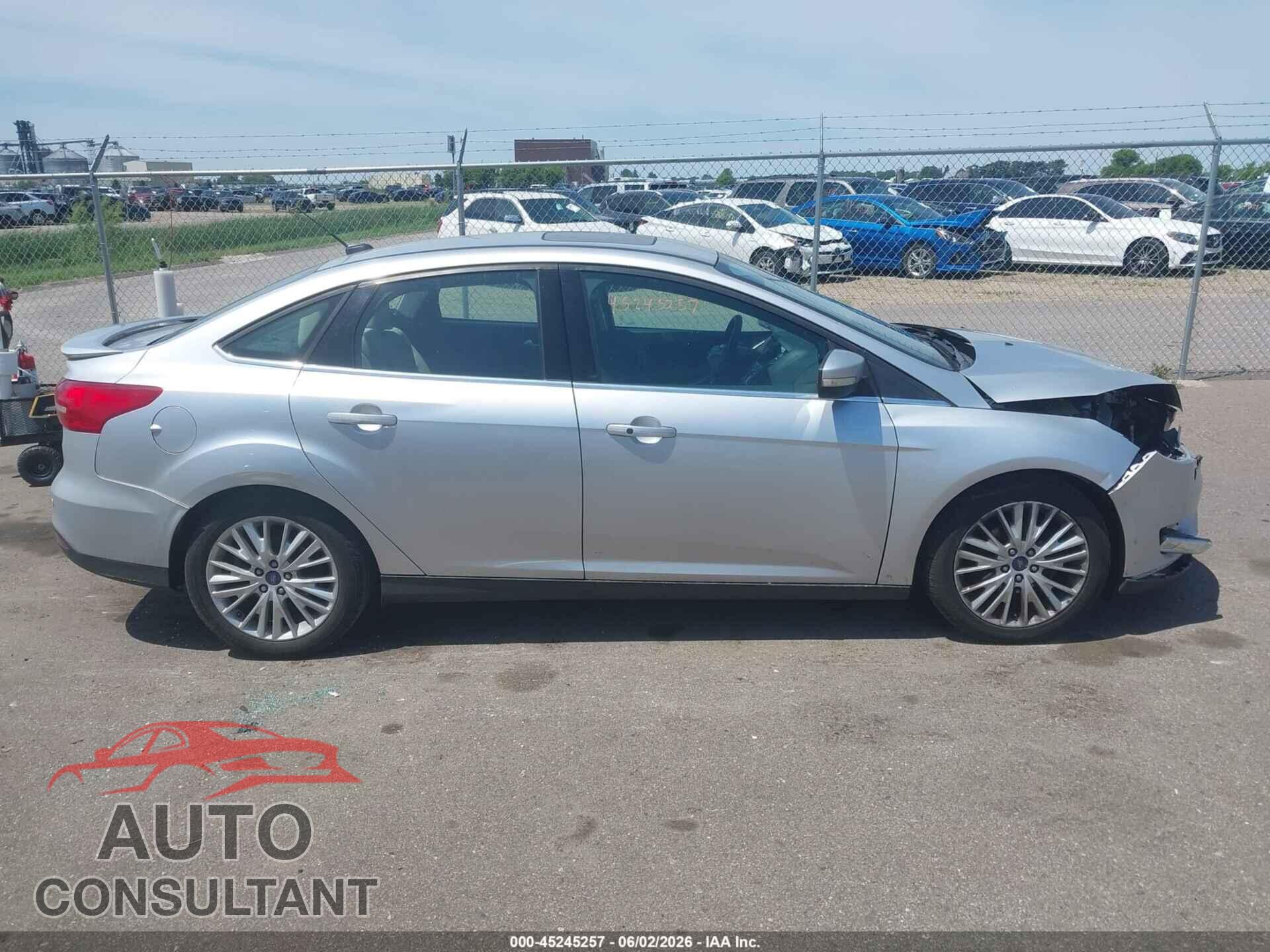 FORD FOCUS 2017 - 1FADP3J25HL264734