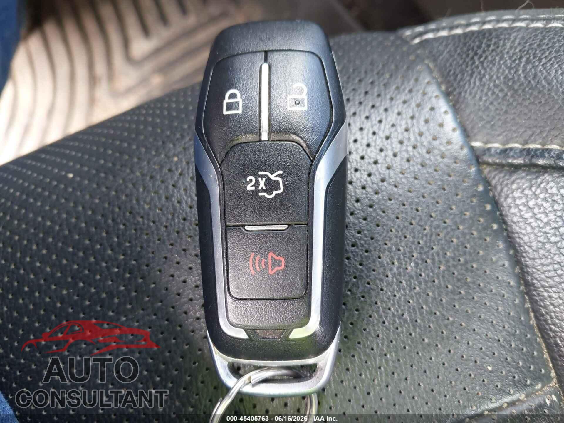 FORD MUSTANG 2015 - 1FA6P8TH2F5428806