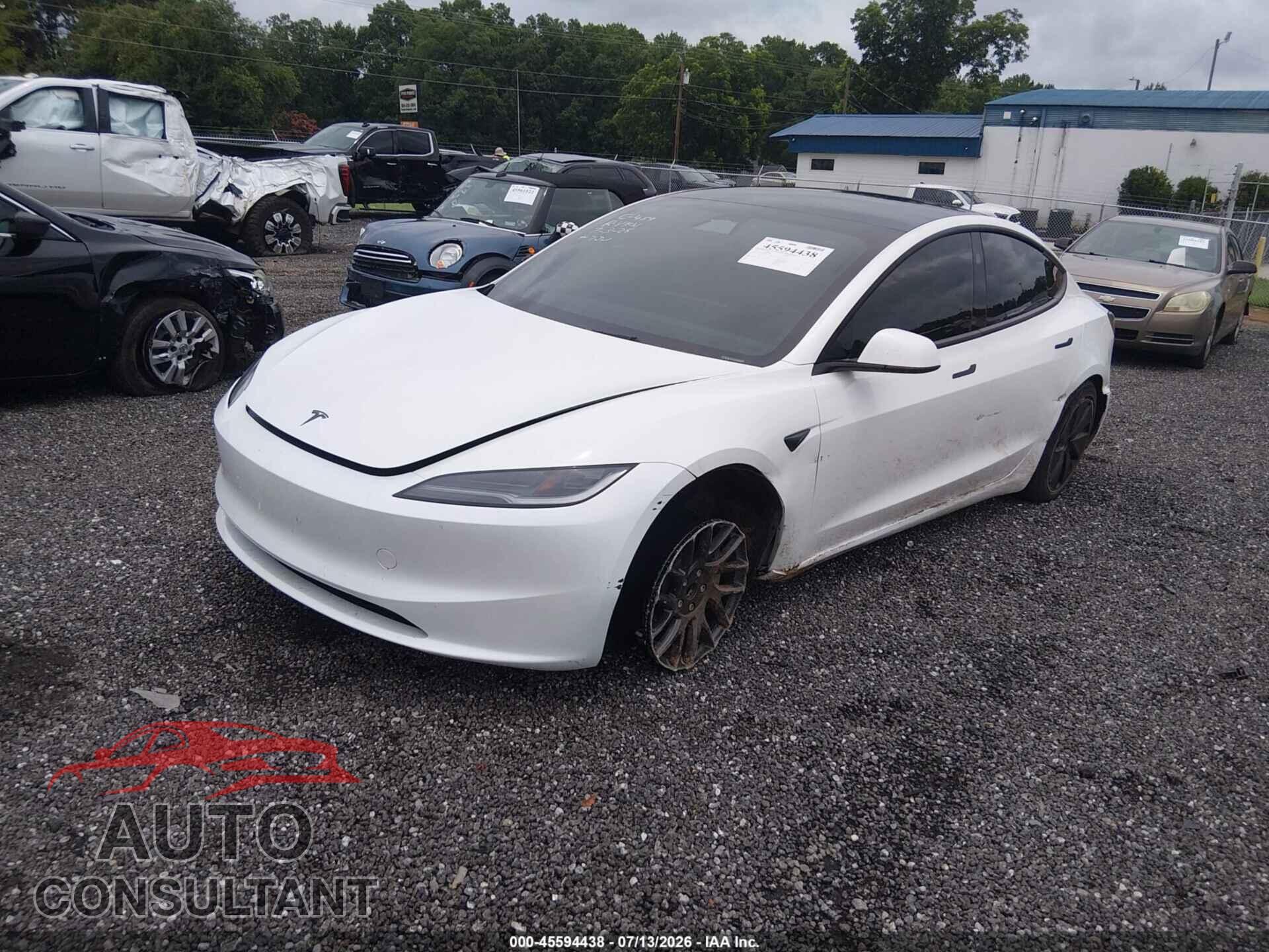 TESLA MODEL 3 2026 - 5YJ3E1EA5TF127421