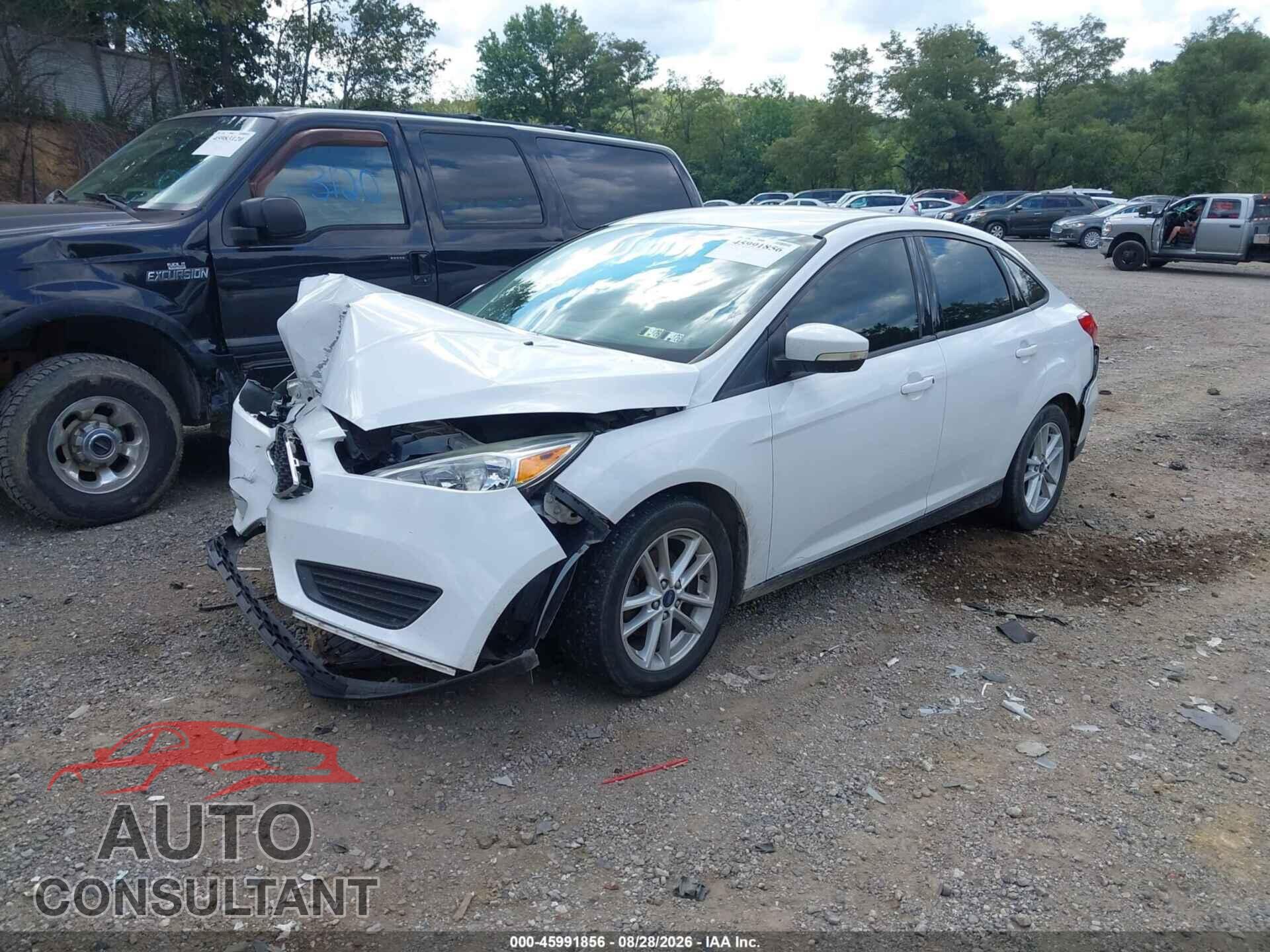 FORD FOCUS 2016 - 1FADP3F22GL236347